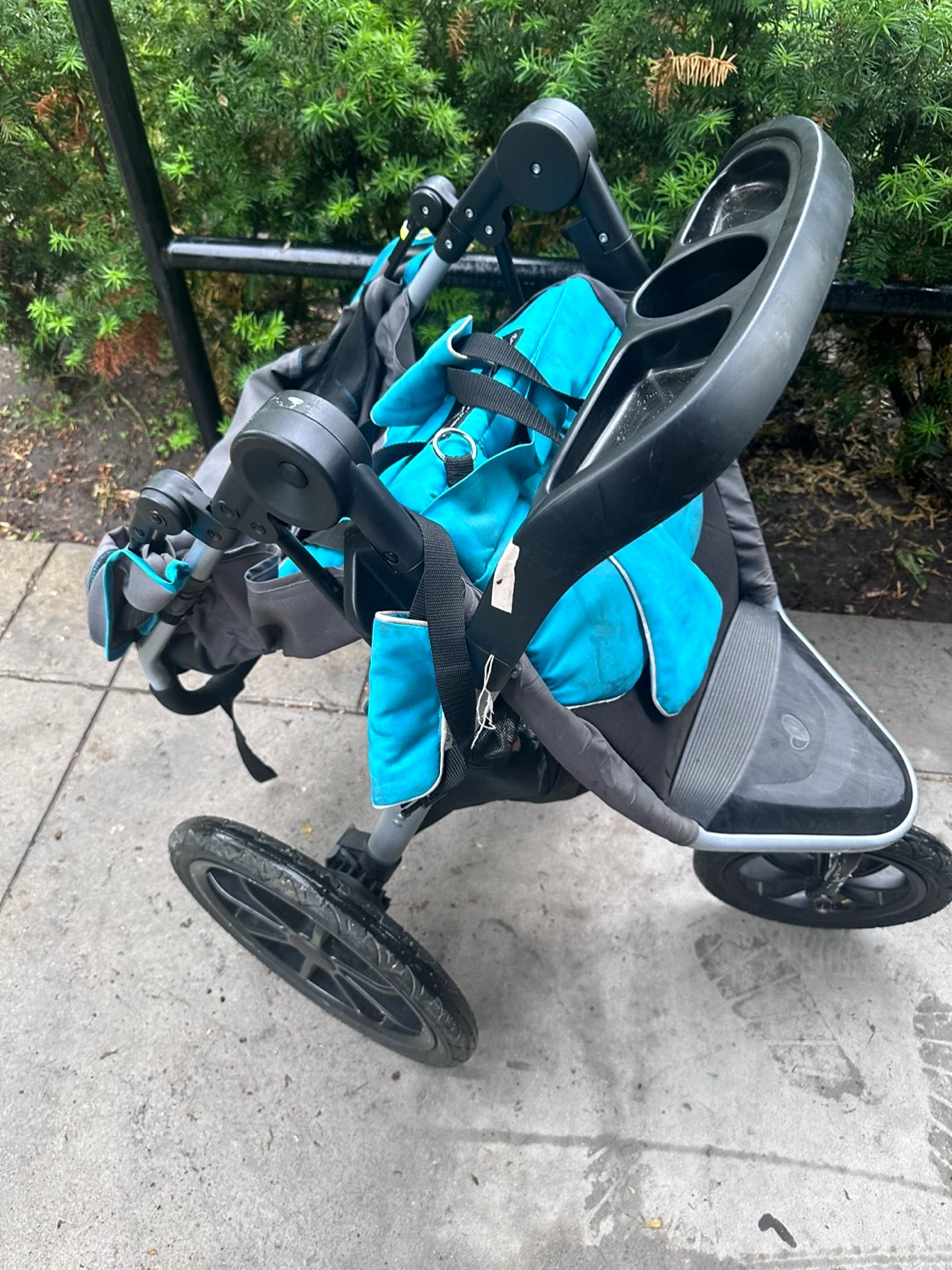Evenflo Jogging Stroller - photo 3