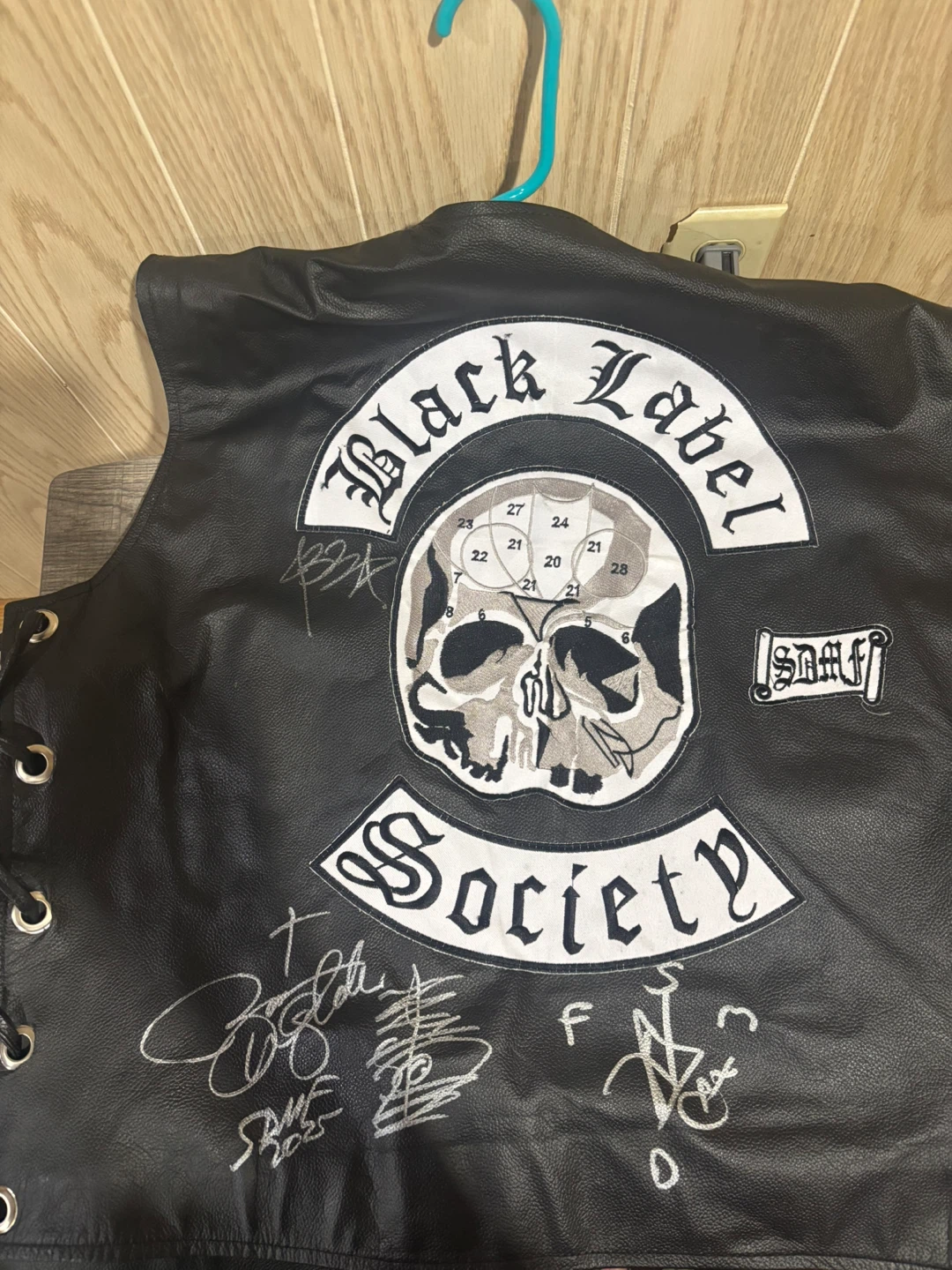 Black Label Society signed vest ZAAK,JD,FAbb