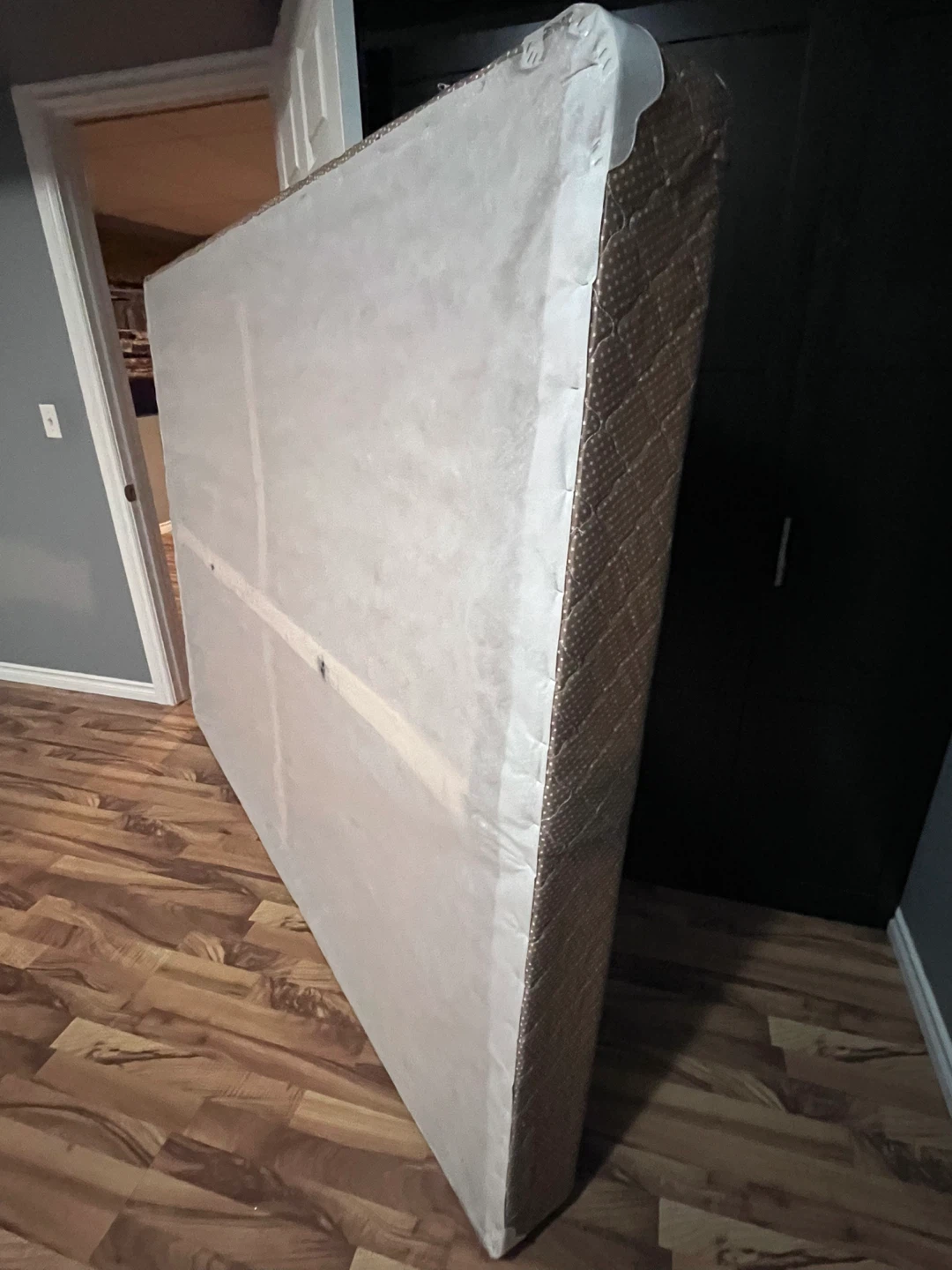 SEARS O-PEDIC QUEEN SIZE BOXSPRING - photo 3