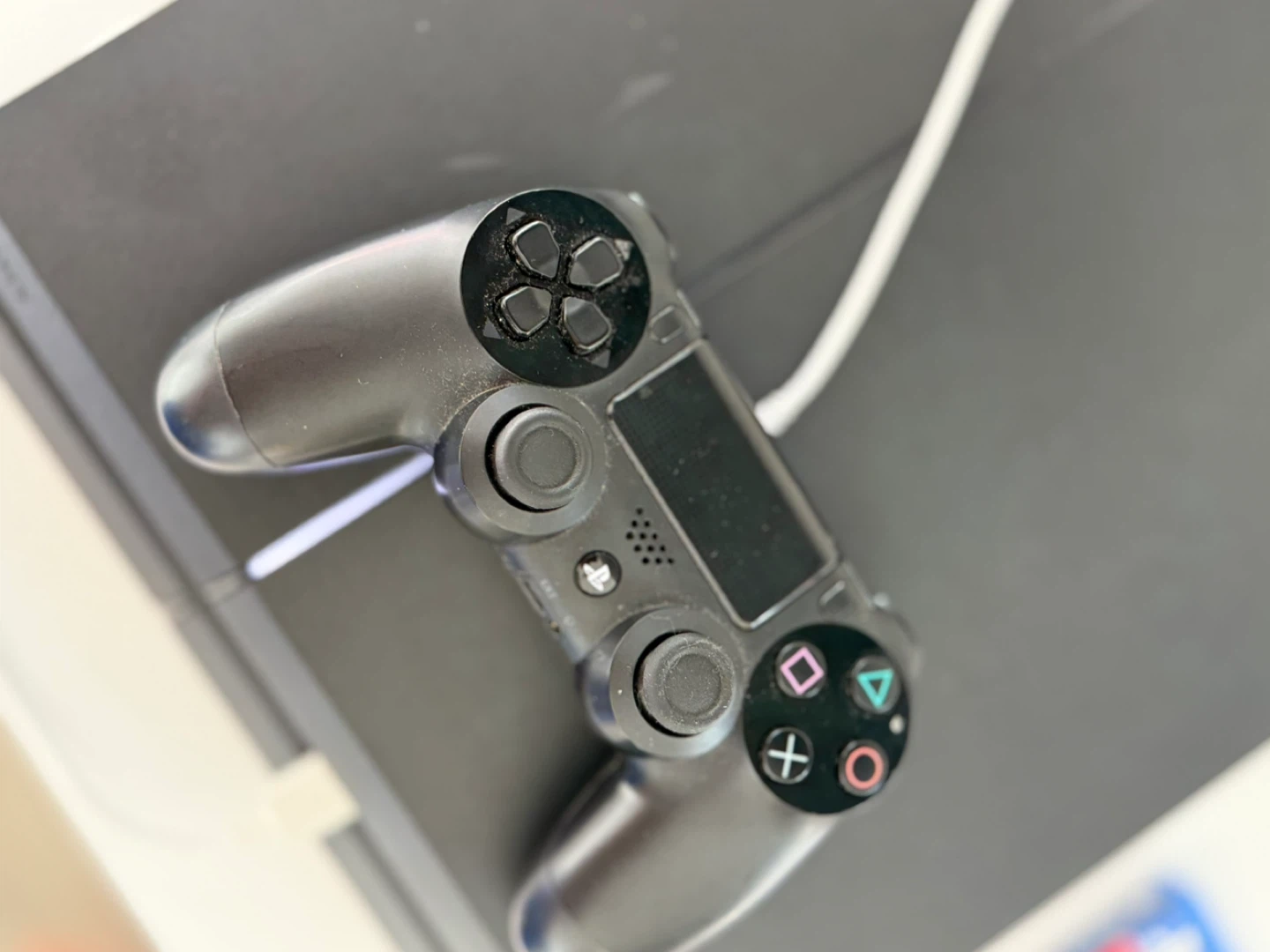 Sony PlayStation 4 (PS4) Console with Controller and Games - photo 5