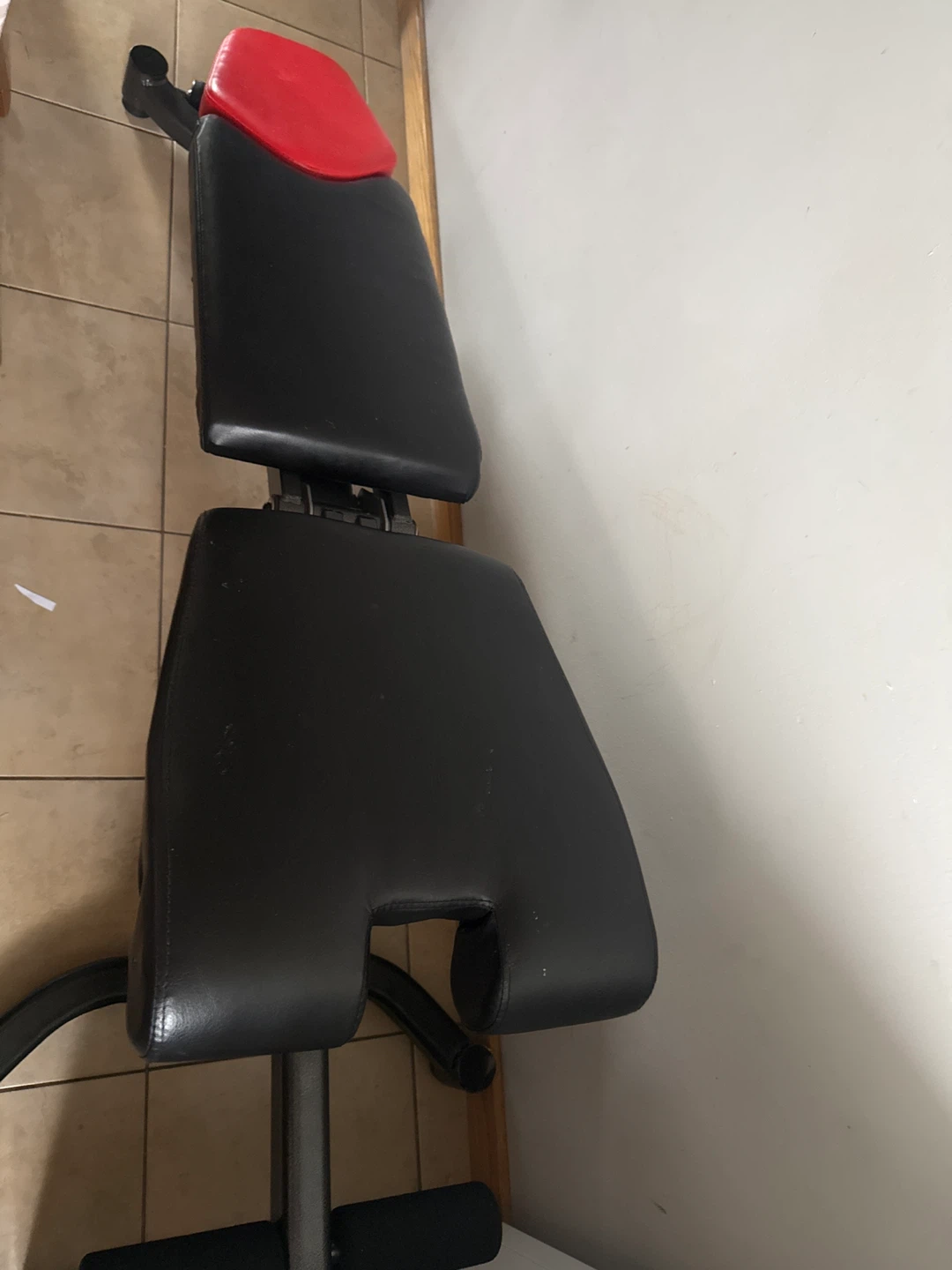 Adjustable Weight Bench
