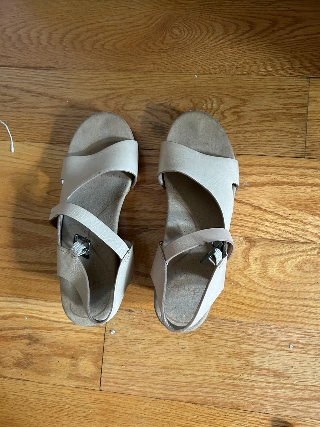 Dansko Women's Tan Leather Wedge Sandals Size 38 - photo 3