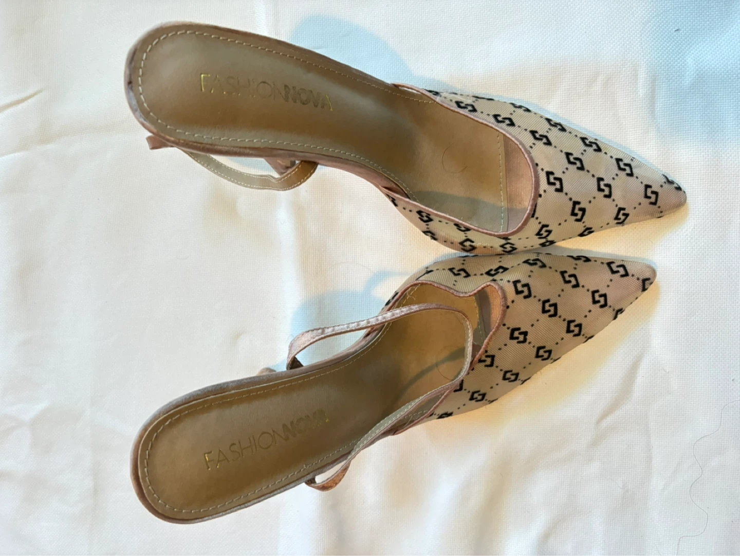 Fashion Nova Cecilia Mules Size 7.5