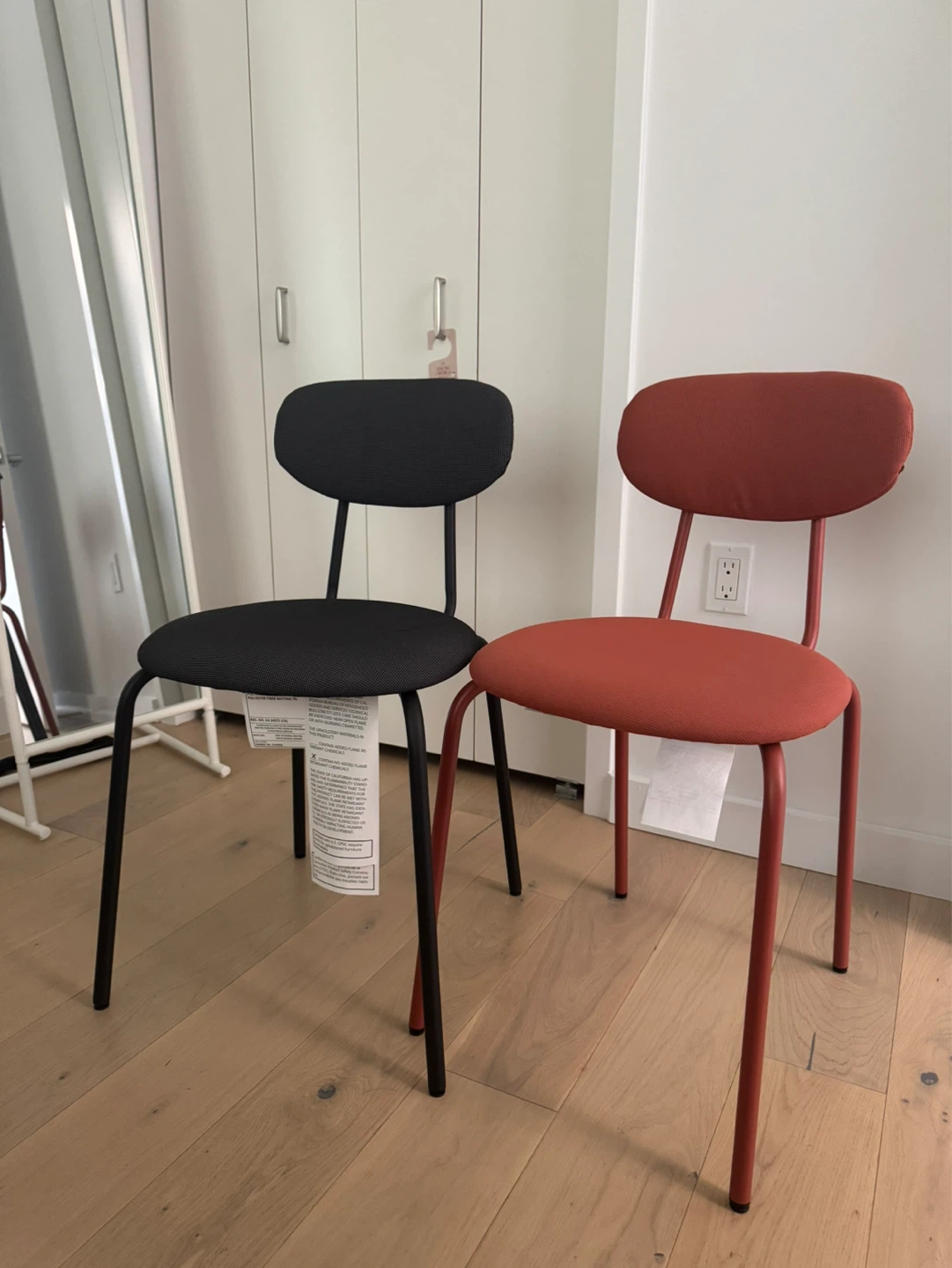 IKEA ÖSTANÖ Dining Chairs x2 Black + Terracotta - photo 2
