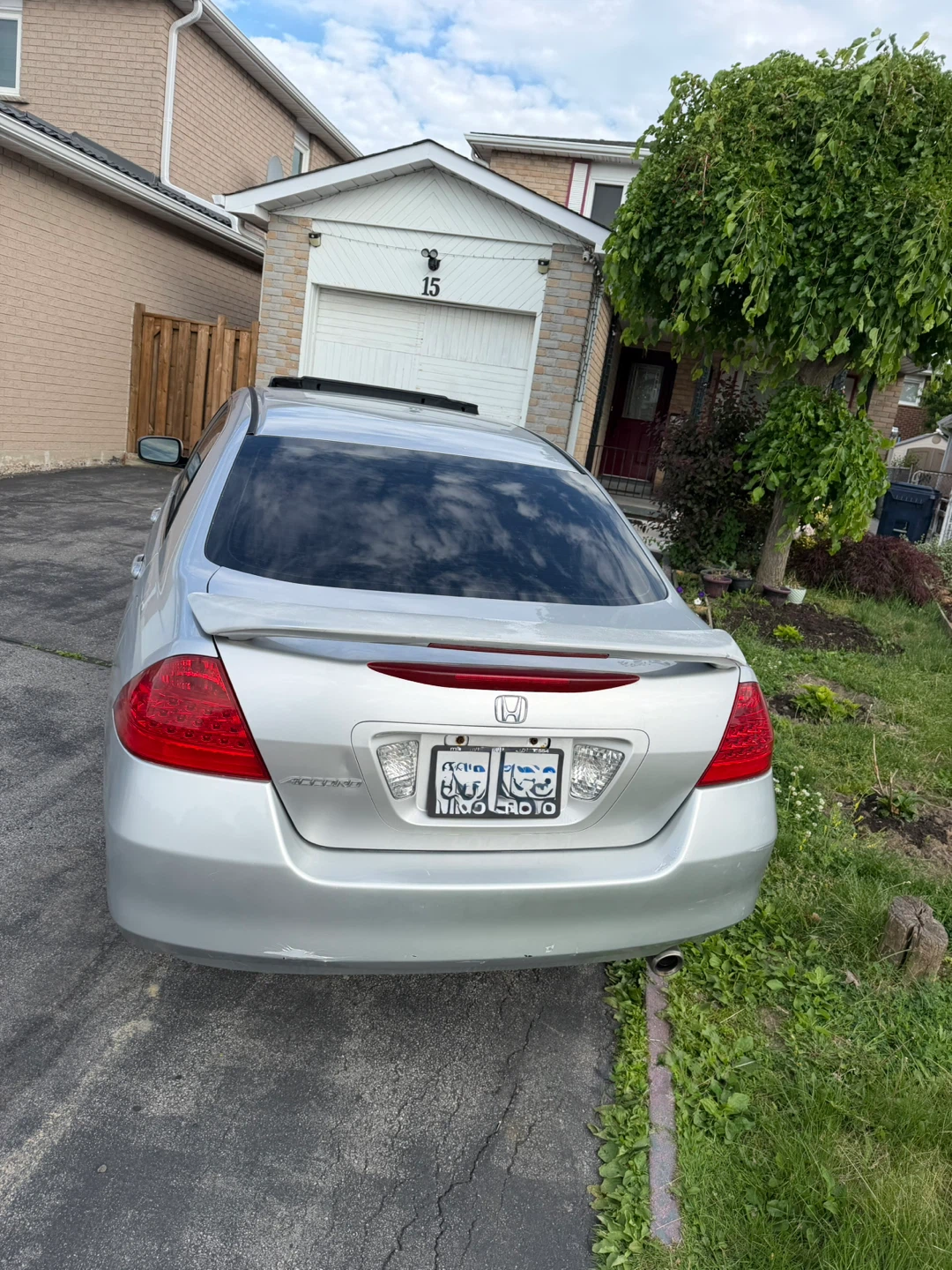 Silver Honda Accord Sedan - photo 4