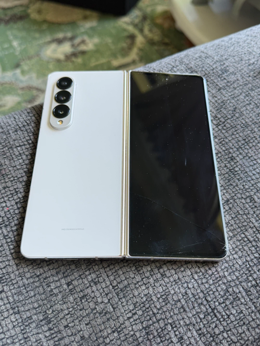 Samsung Galaxy Z Fold 4 White