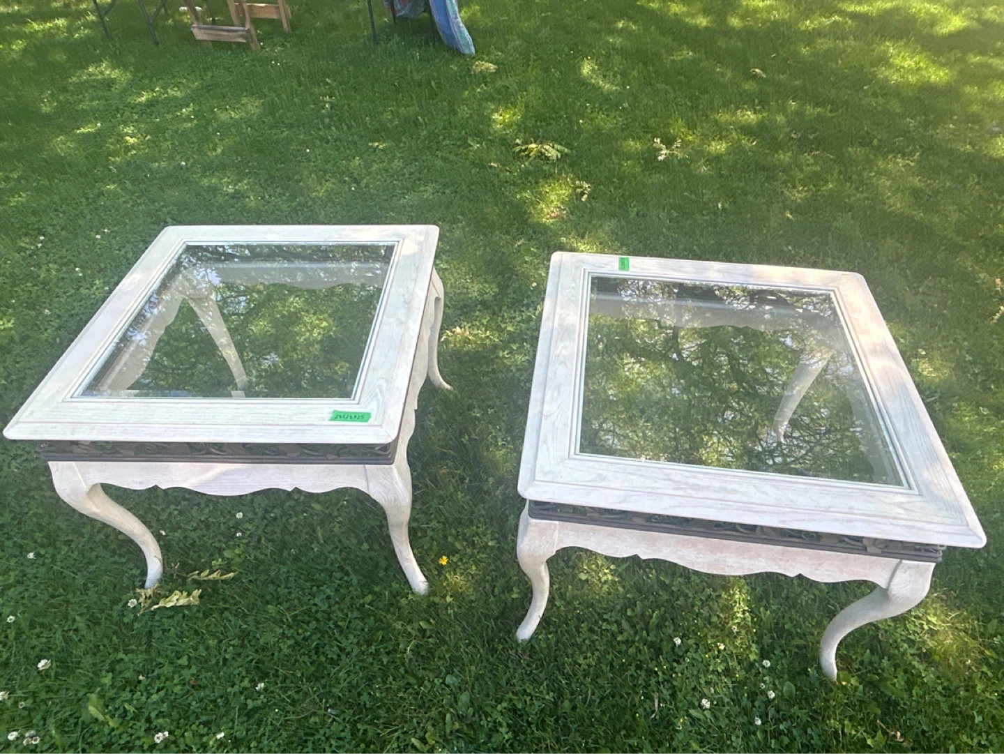2/Square Coffee Table with Glass Top