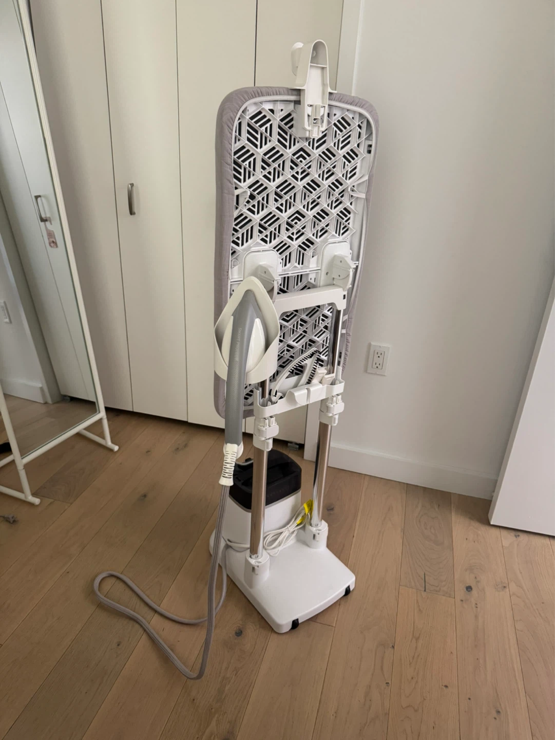 Rowenta IXEO Iron + Steamer + Board All-in-One Like New - photo 3
