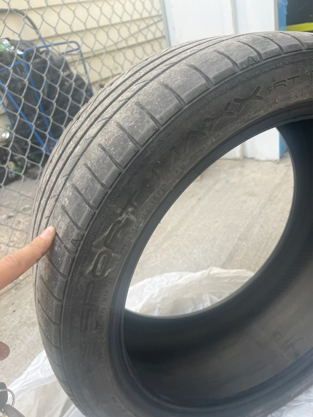 Dunlop Sport Maxx 245/40R18 97W Tire - photo 3