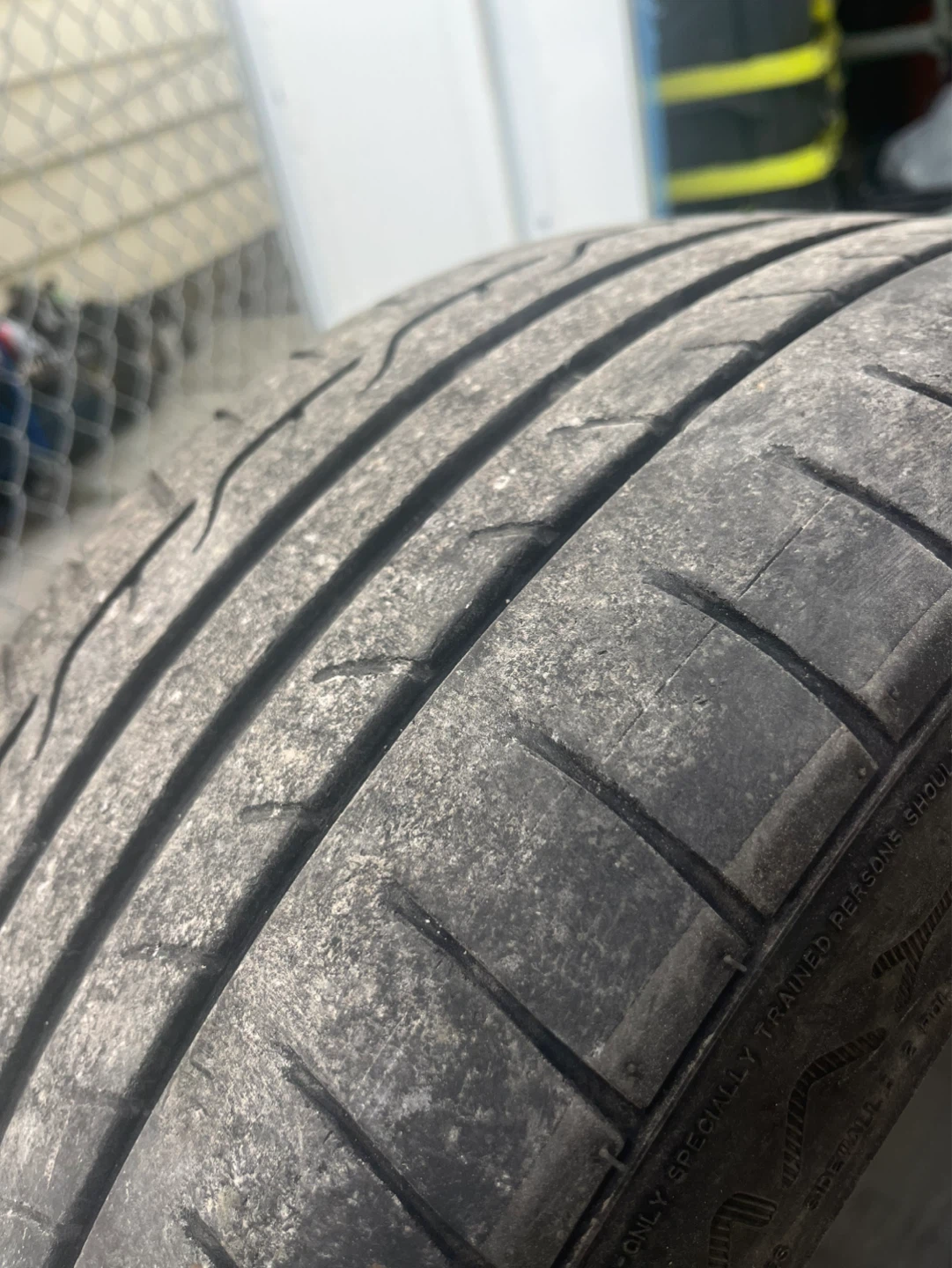 Dunlop Sport Maxx 245/40R18 97W Tire - photo 5