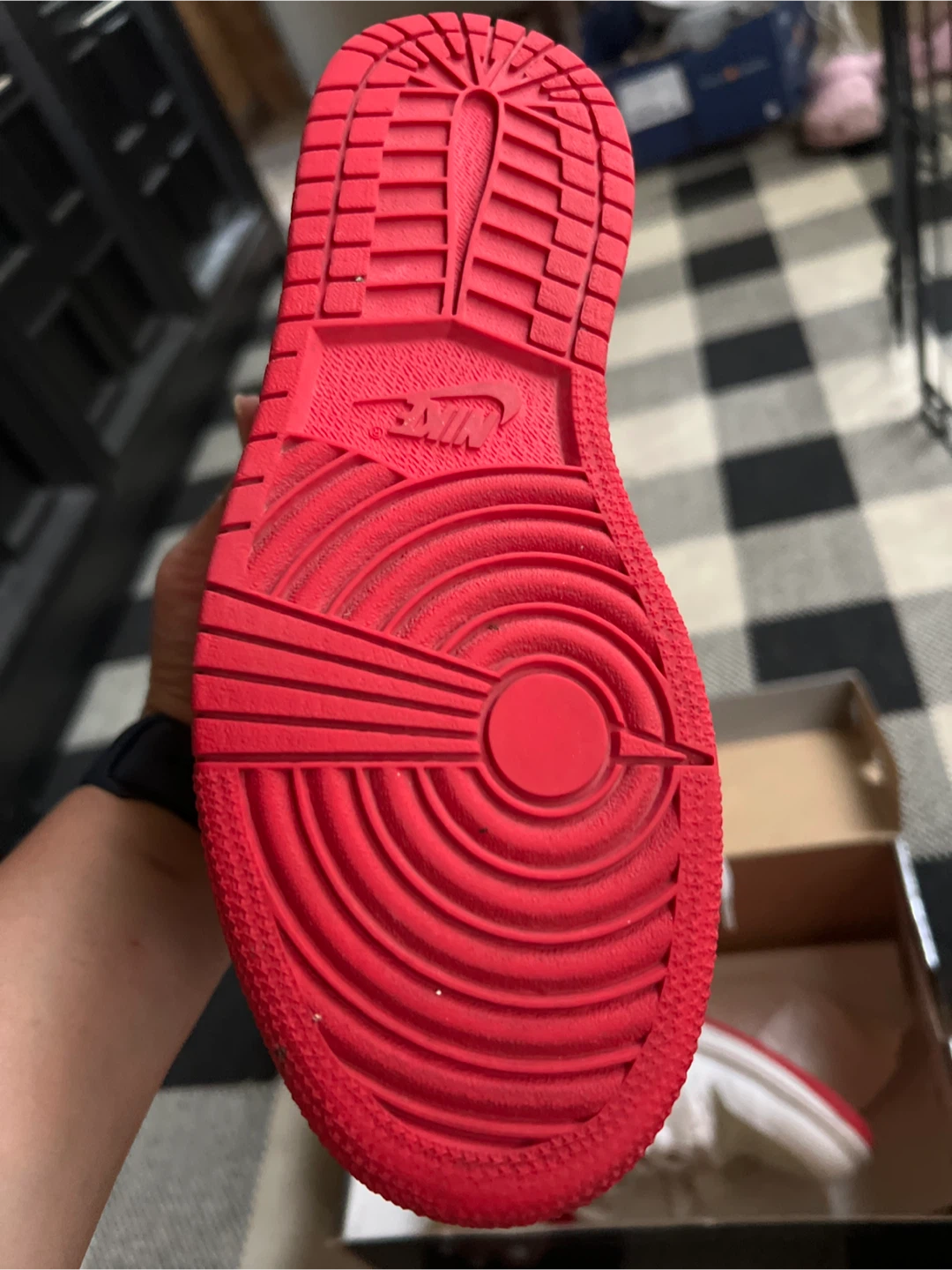 Air Jordan 1 Mid Hare Sneakers - photo 5