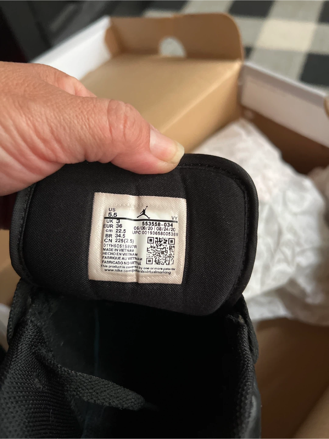 Air Jordan 1 Pink Black Youth Sneakers - photo 2