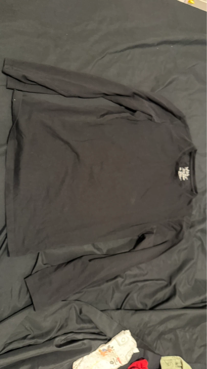 Black Long Sleeve Shirt ⚽