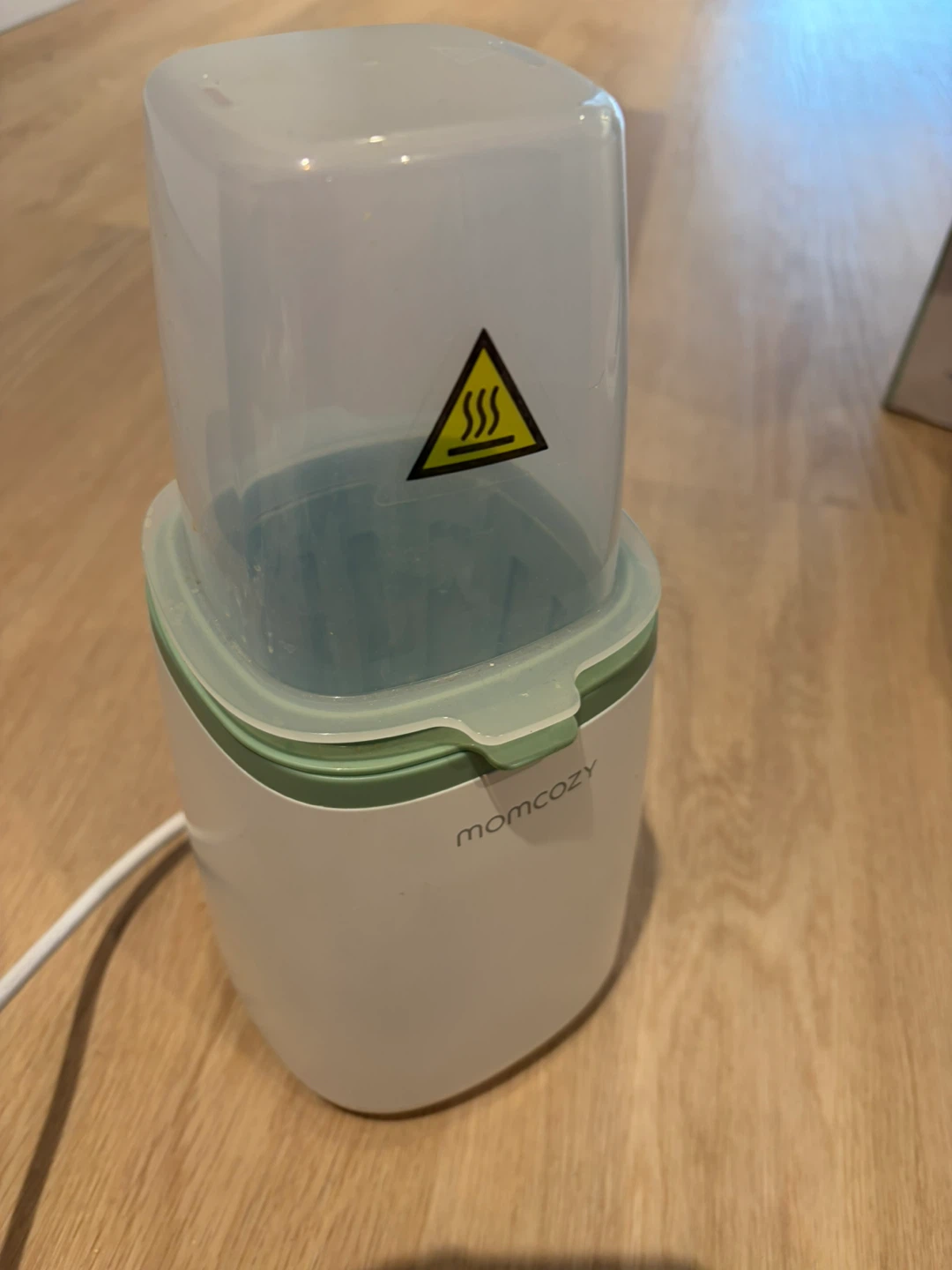 Momcozy Baby Bottle Warmer - photo 4