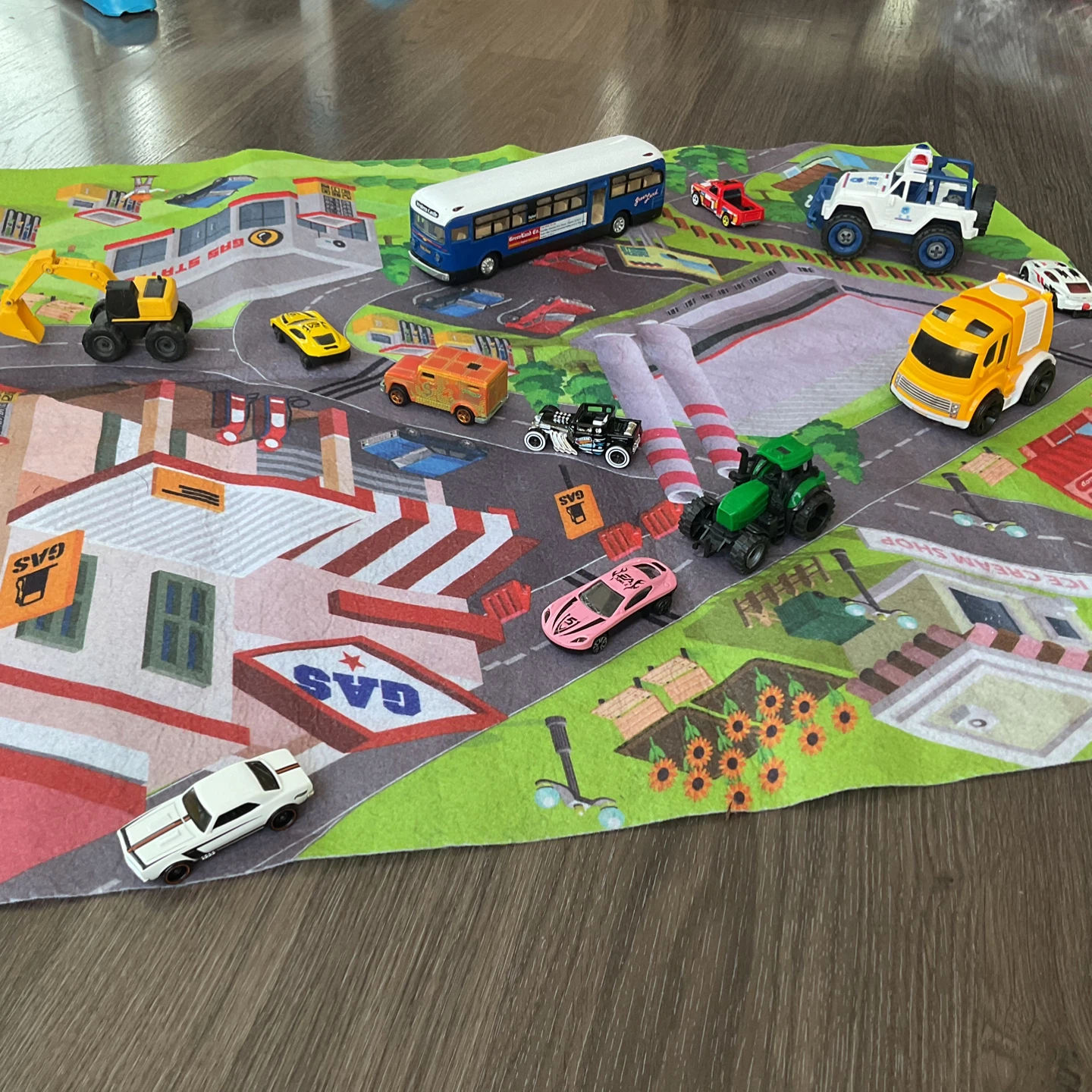 Toy Cars and Play Mat Set