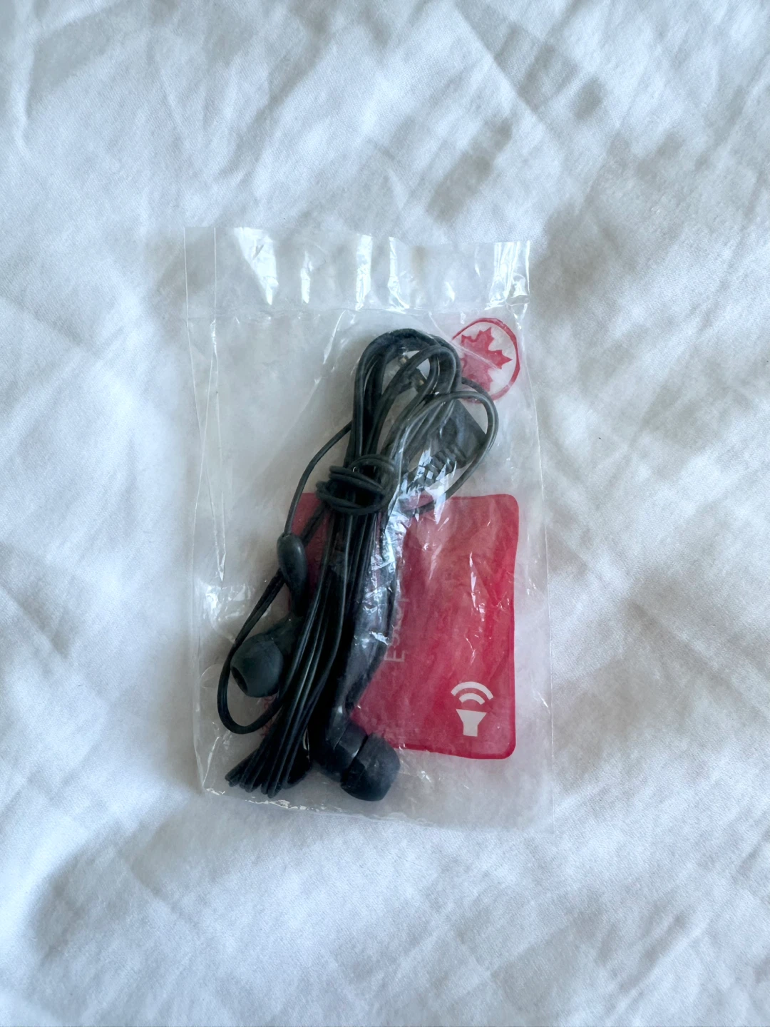 ⚽️ 🆕 Air Canada Earphones - photo 2