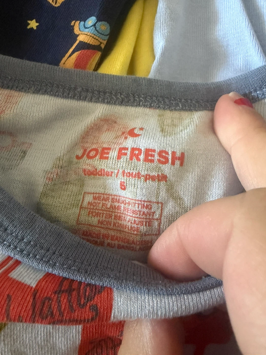 Joe Fresh Toddler Pajama Sets - Size 5 - photo 2