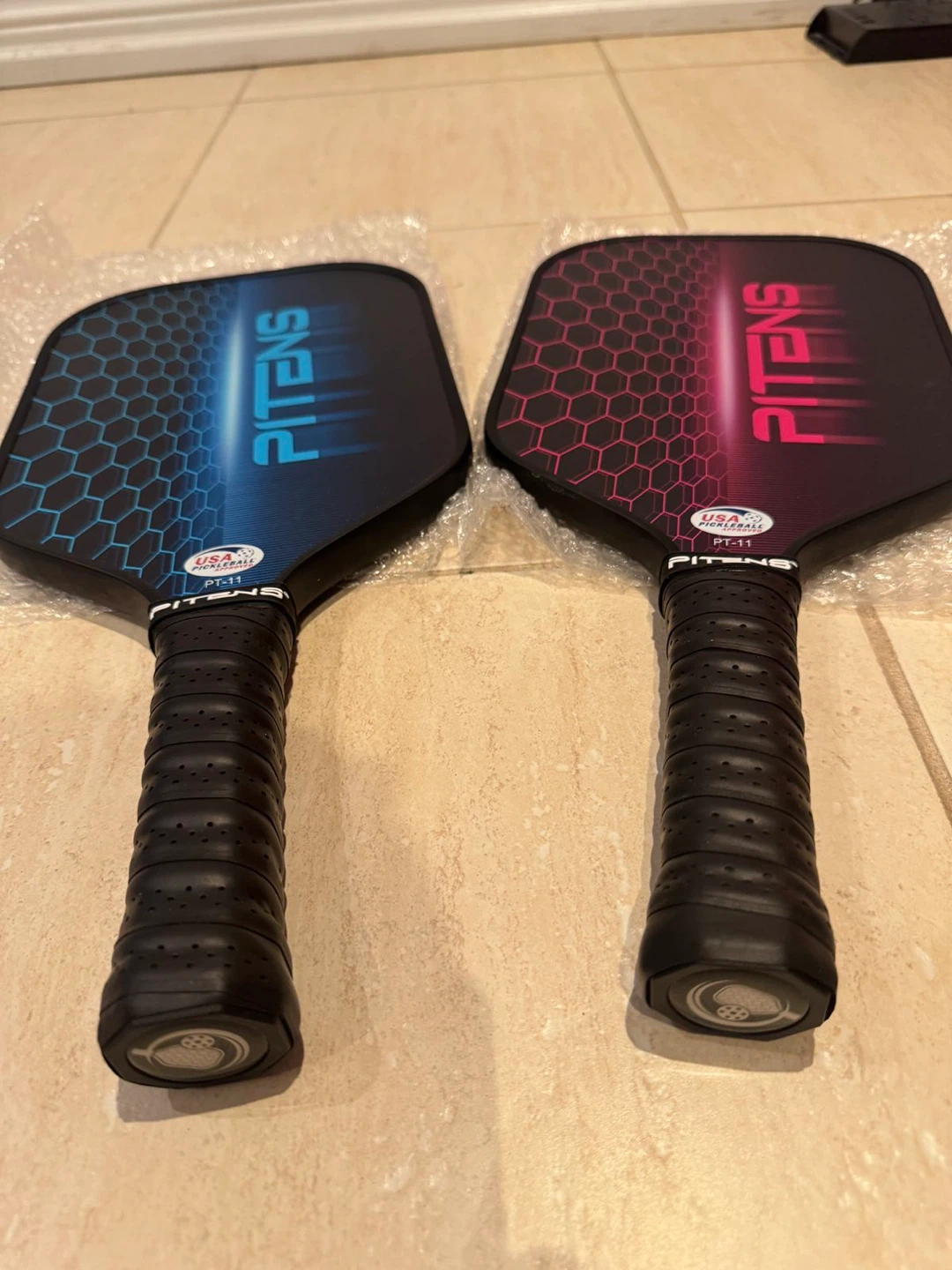 Pitens Pickleball Paddles Set with Bag and Balls - photo 2