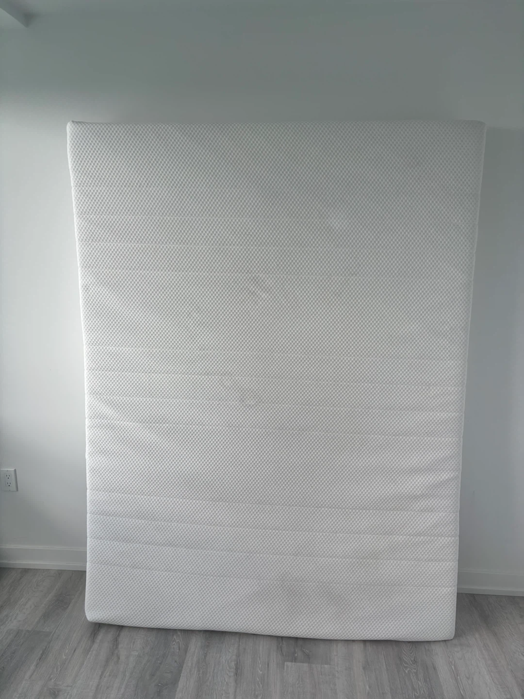 Queen IKEA ÅKREHAMN Mattress