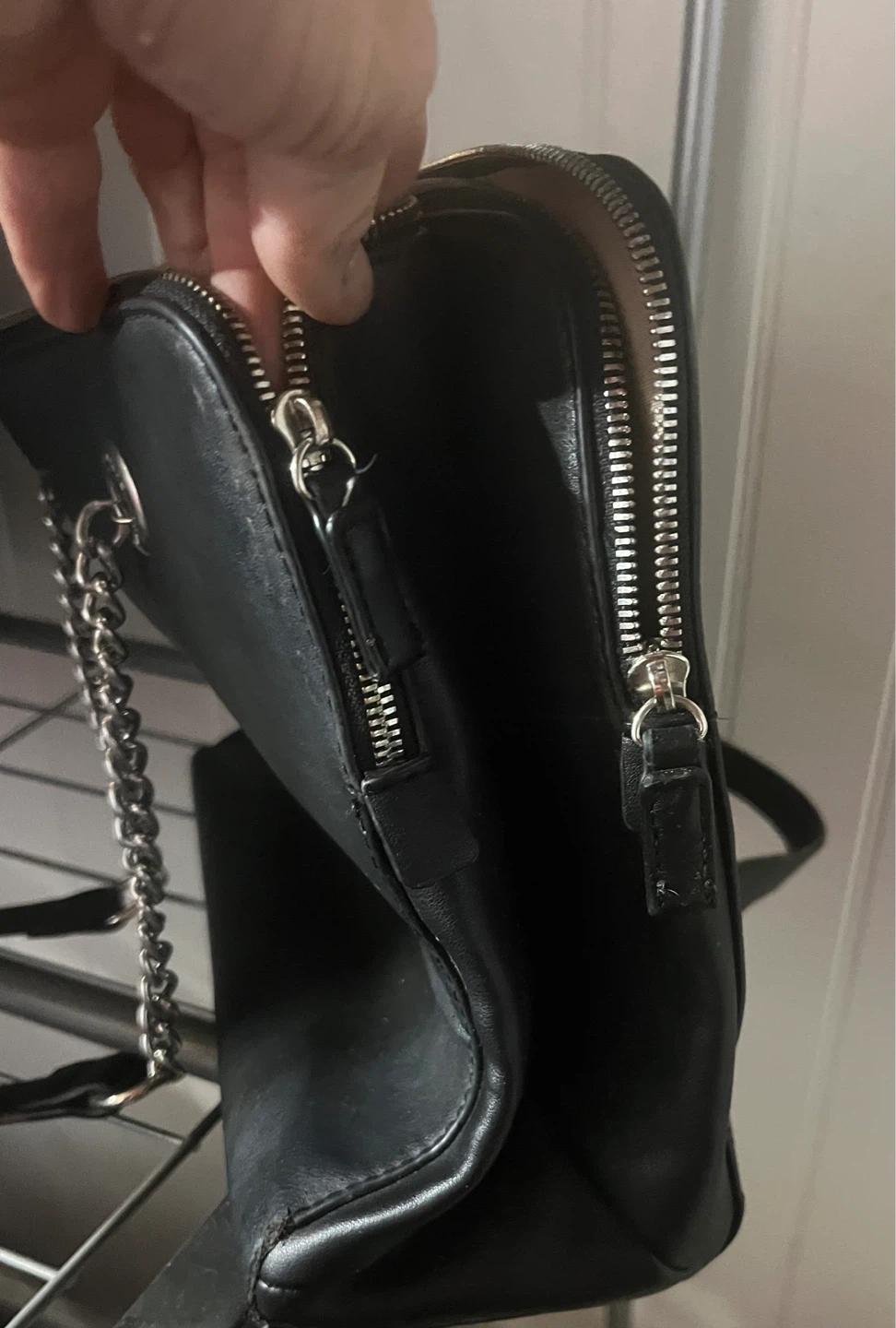 DAVID JONES PARIS Black Tote Bag with Silver Chain Accents - photo 5
