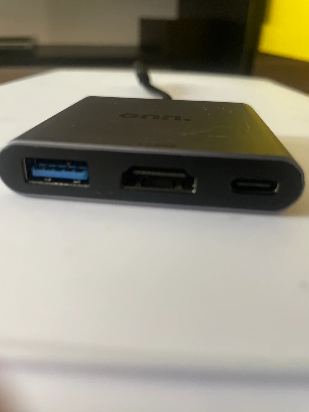 Onn. USB-C 3-in-1 Adapter Hub - photo 3