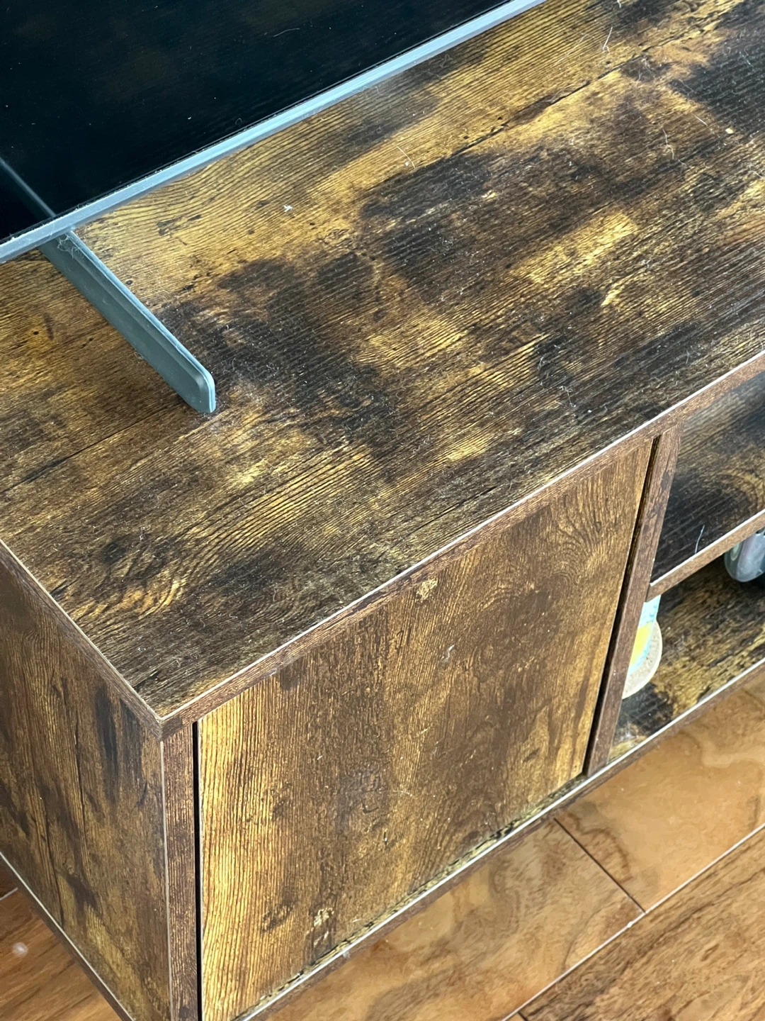 TV stand - size compatible up to 55" TV - photo 3