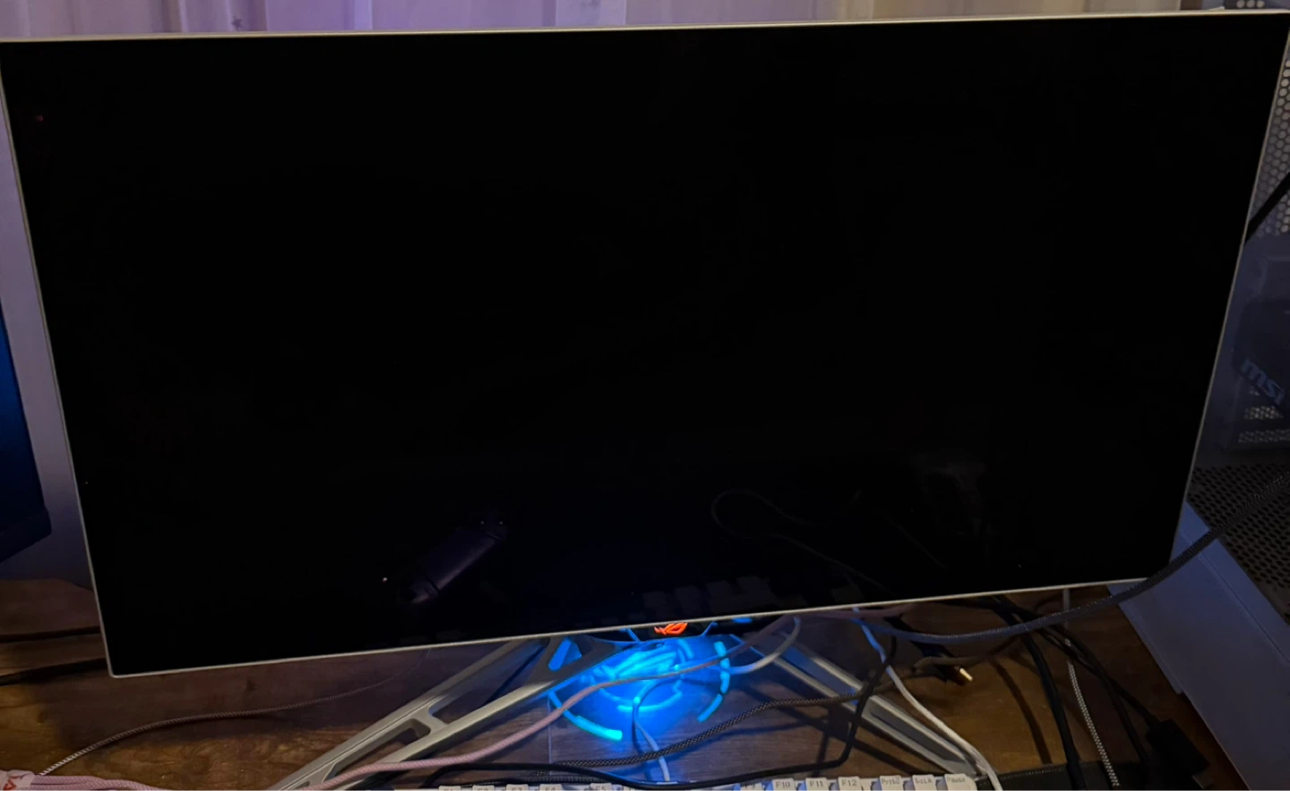 ASUS ROG Swift OLED PG27AQWP-W Gaming Monitor - photo 2