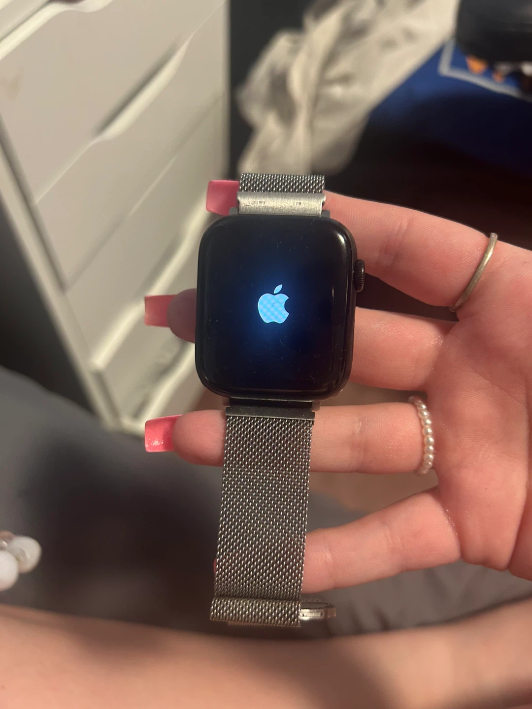 Apple Watch Series 5 GPS 44mm Titanium