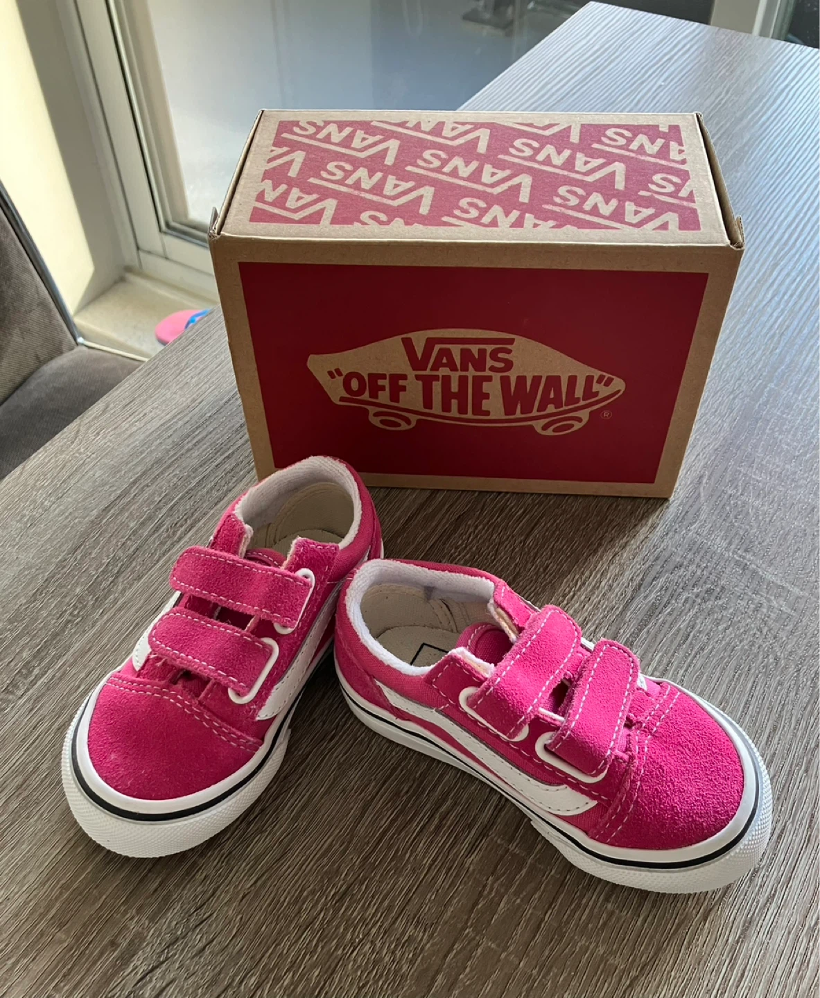 Toddler Vans "Off The Wall" Shoes - Pink - Size 5 Toddler