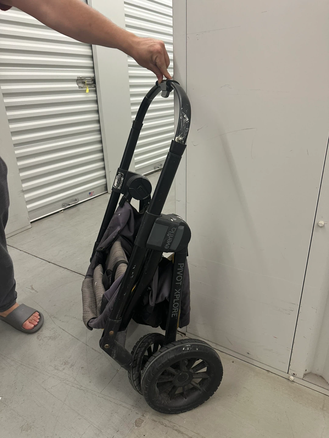 Evenflo Pivot Xplore Stroller - photo 2
