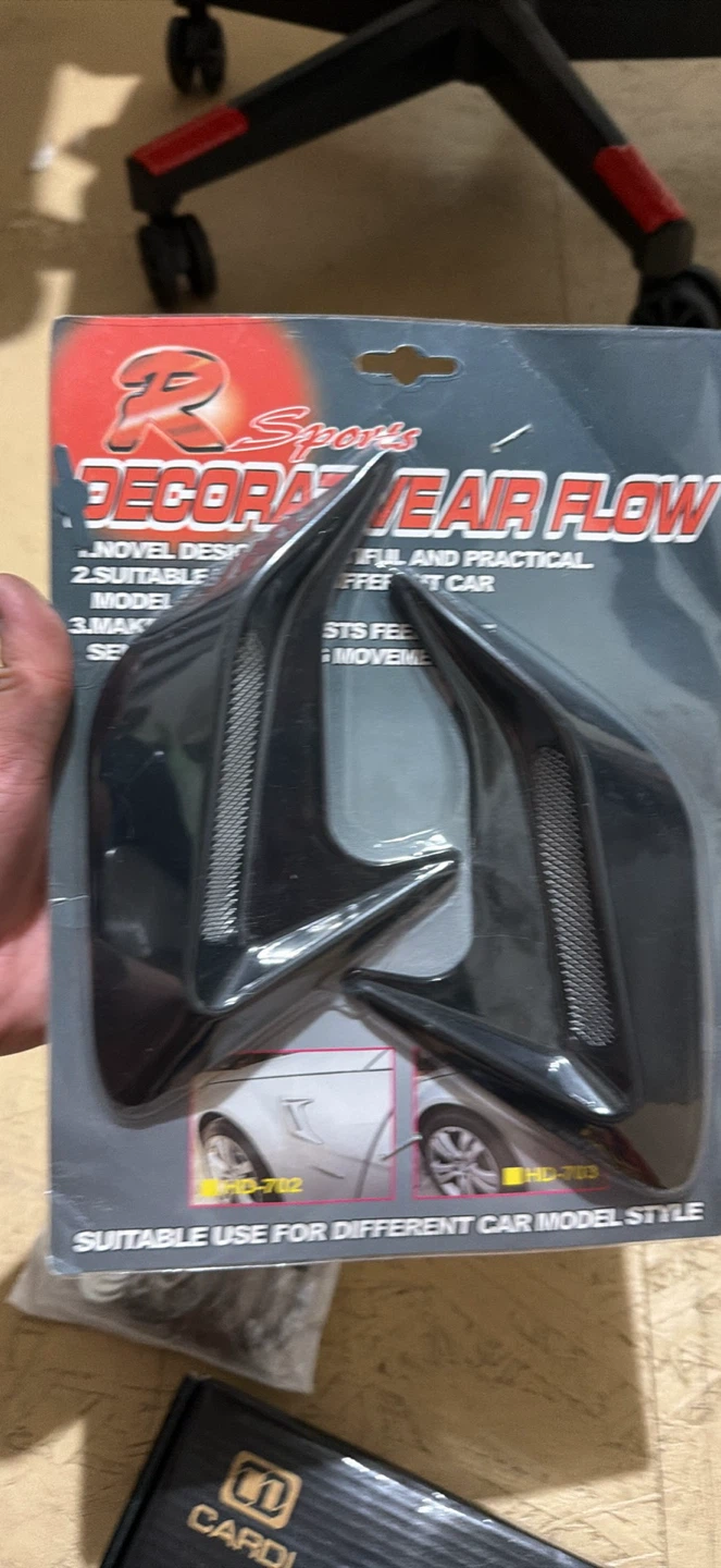 R Sports Decorative Air Flow Vents & Intellig KD-Q1 LED Lights