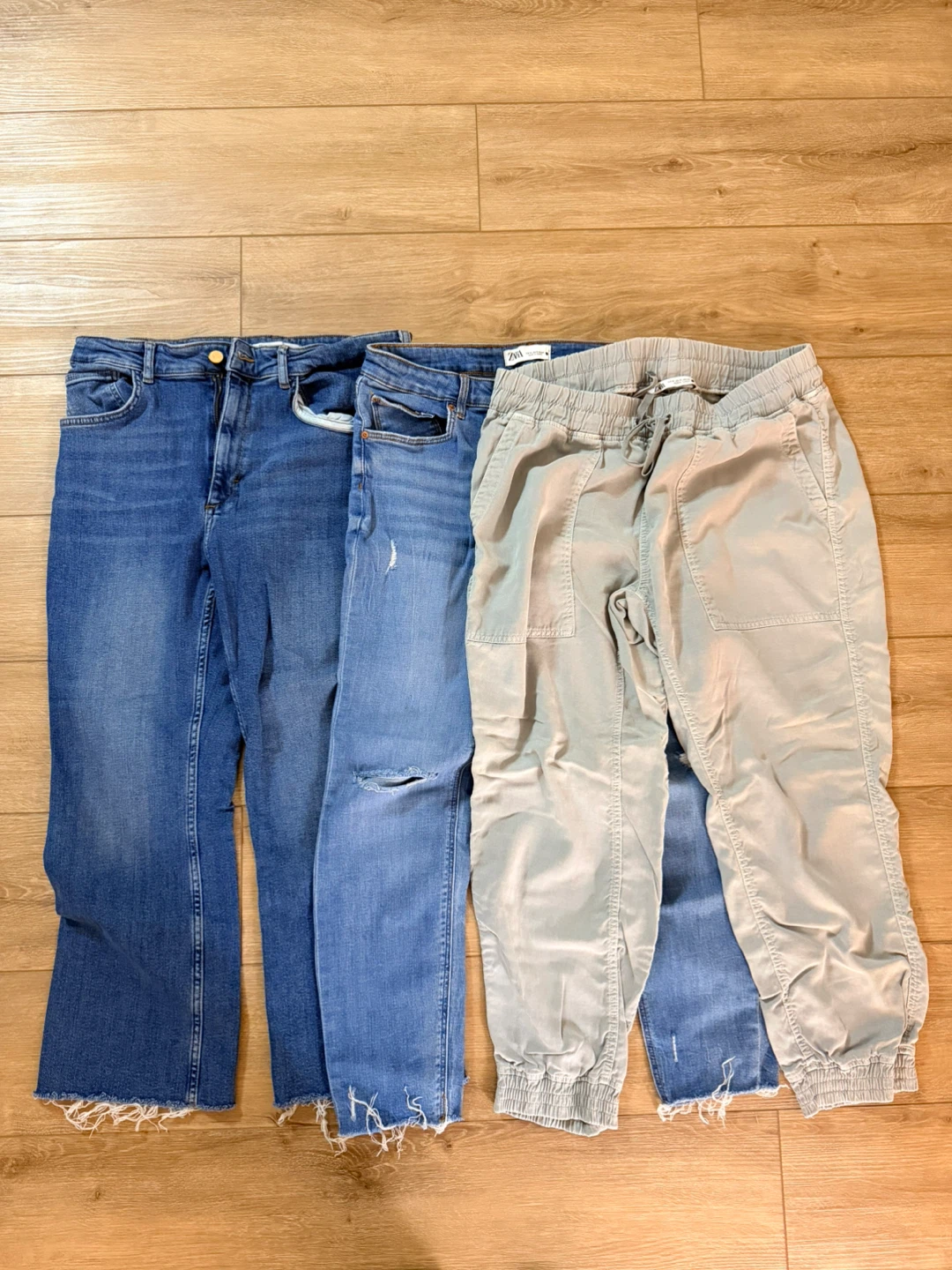 3 Zara Jeans and Joggers Bundle
