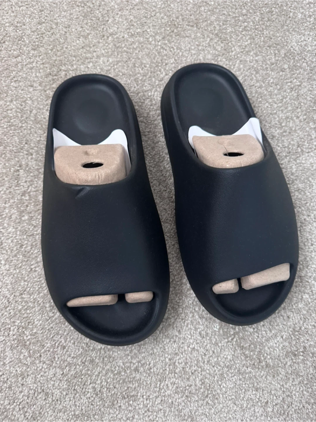 Black Yeezy Slides