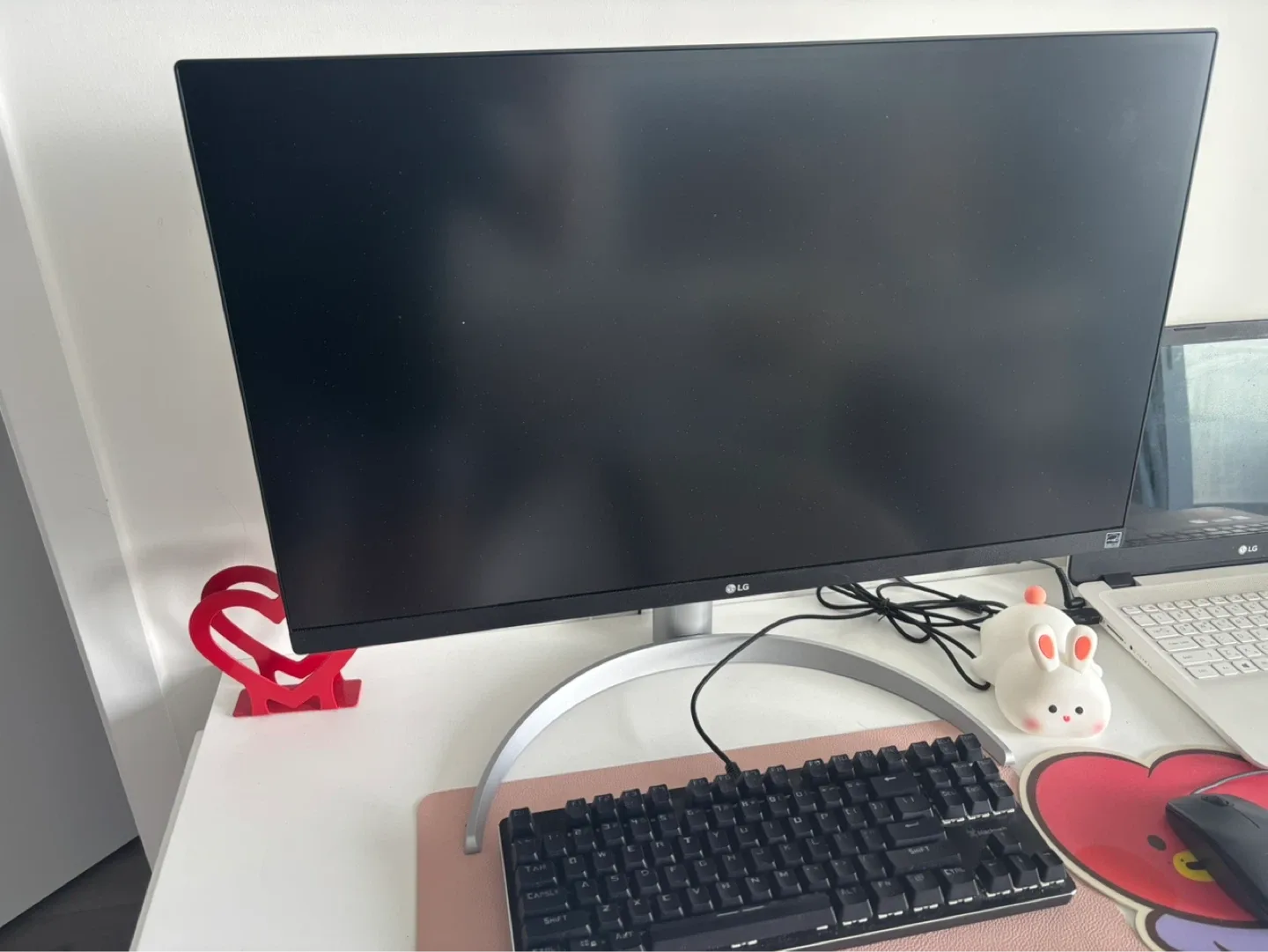 LG 27 inch 4K Gaming Monitor