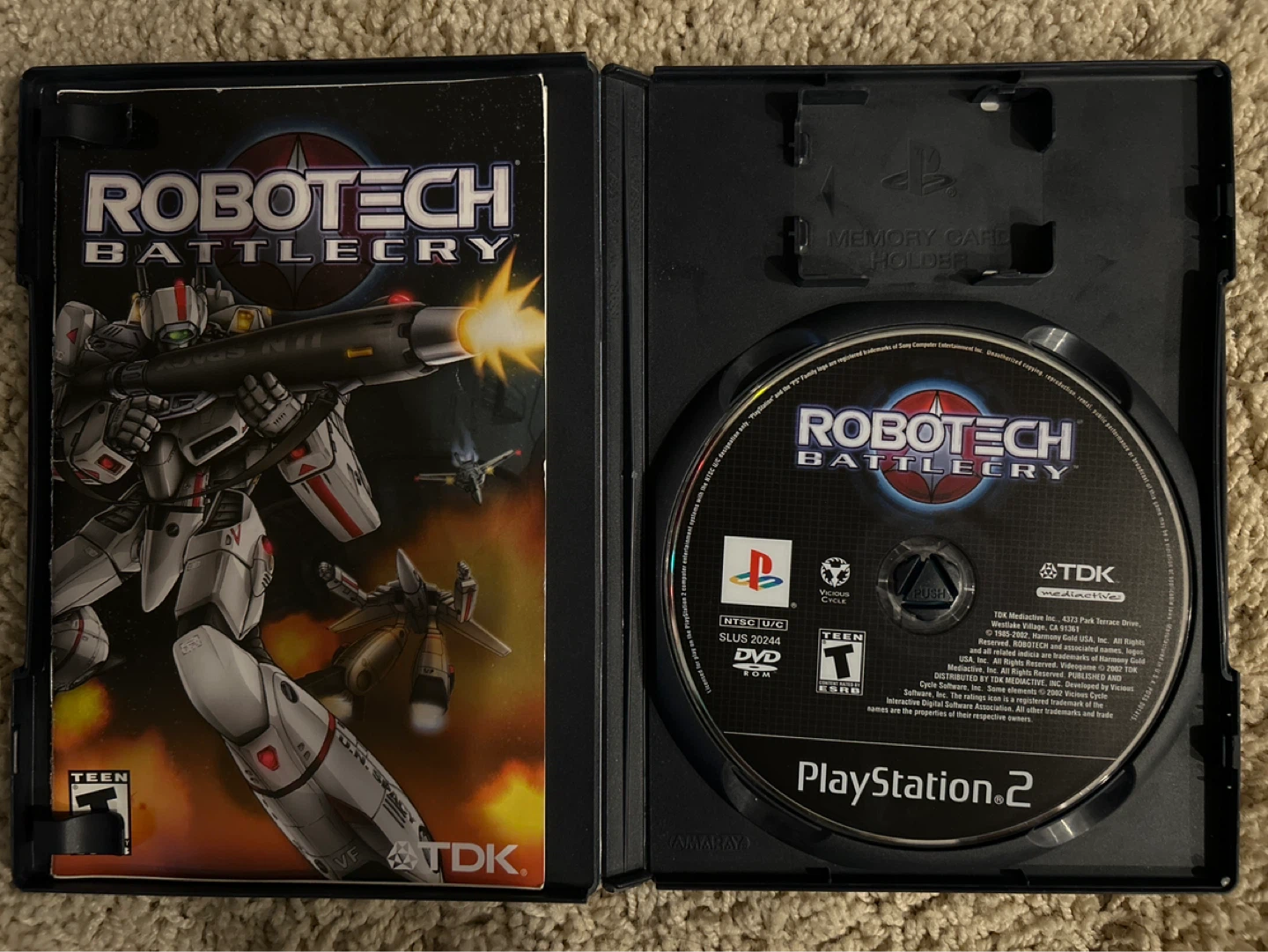 Robotech: Battlecry (PlayStation 2) - photo 2