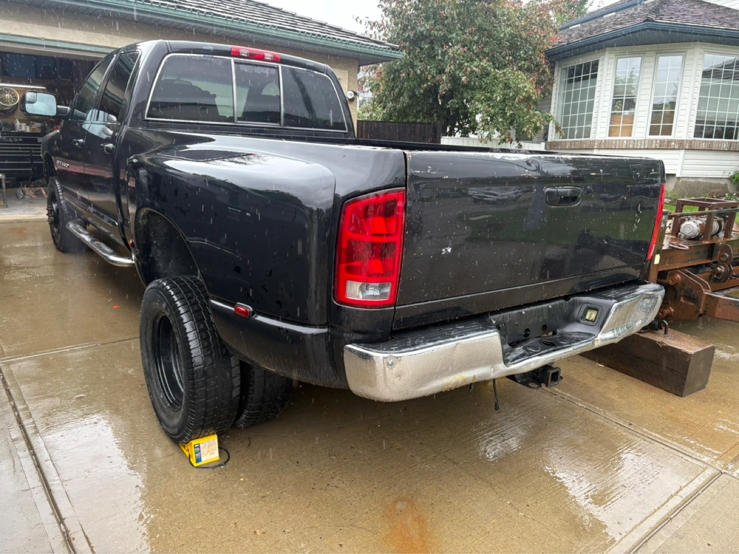 2003 Dodge Ram 3500 Dually