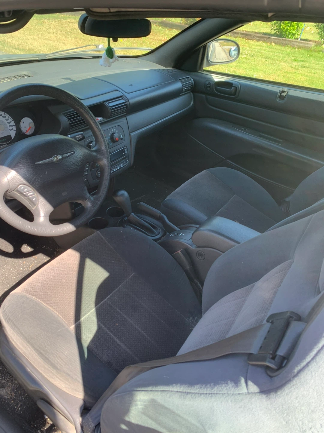 Chrysler Sebring Convertible with 152,000 km - photo 5