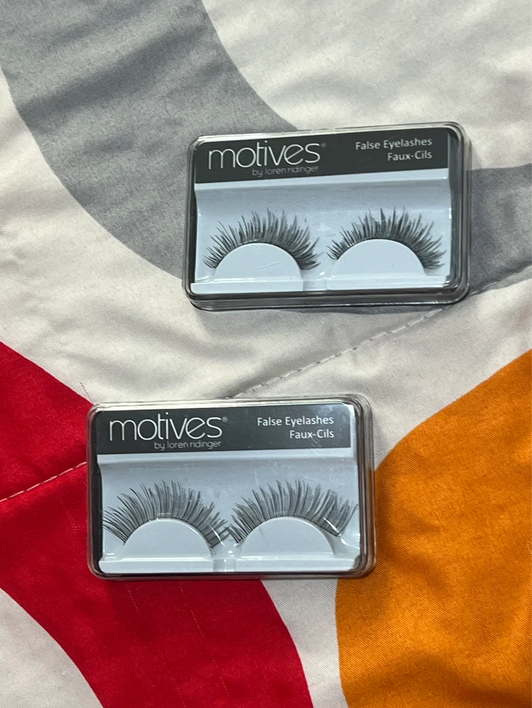 Motives False Eyelashes