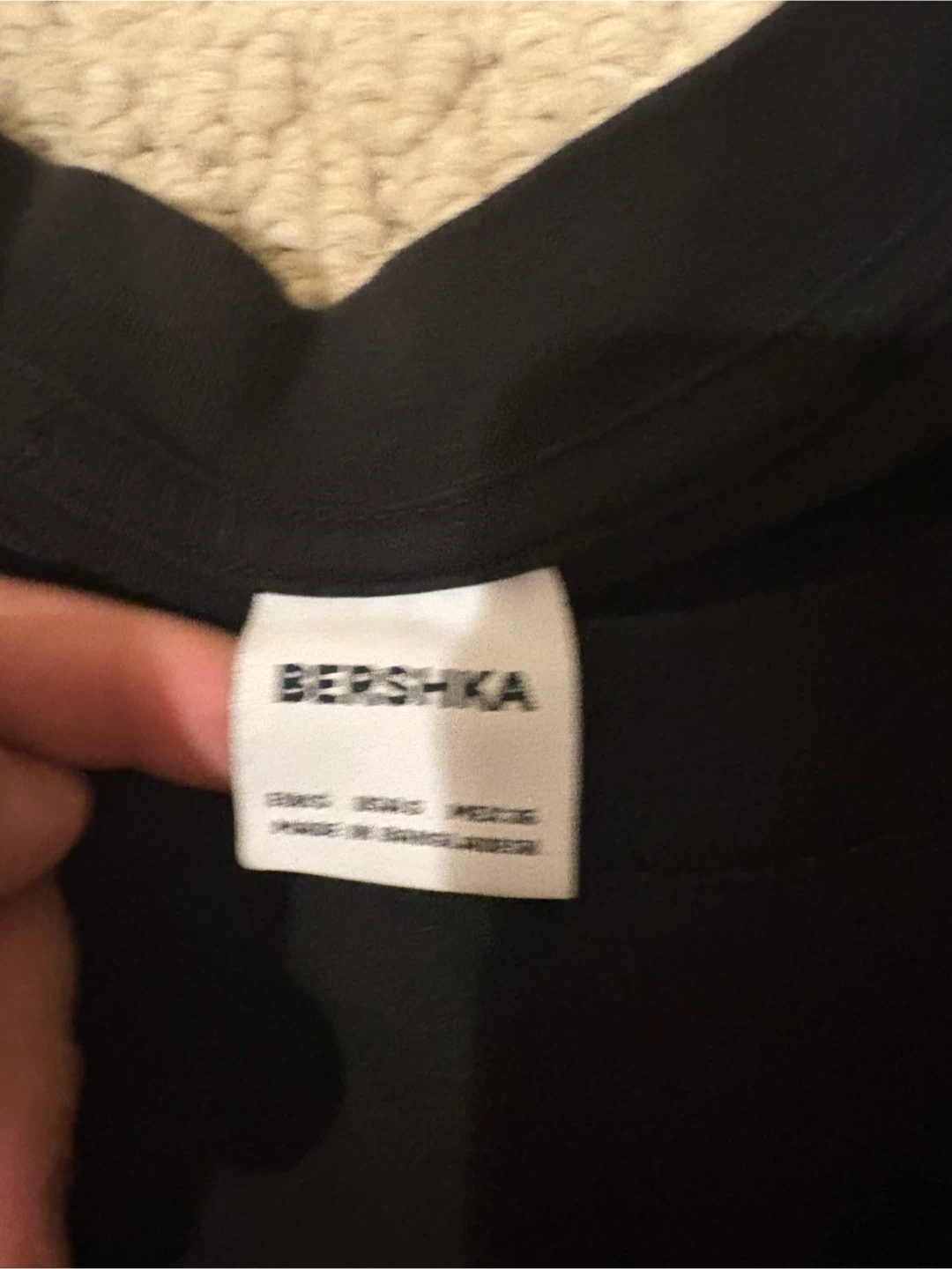 Bershka T-shirt Size S - photo 3