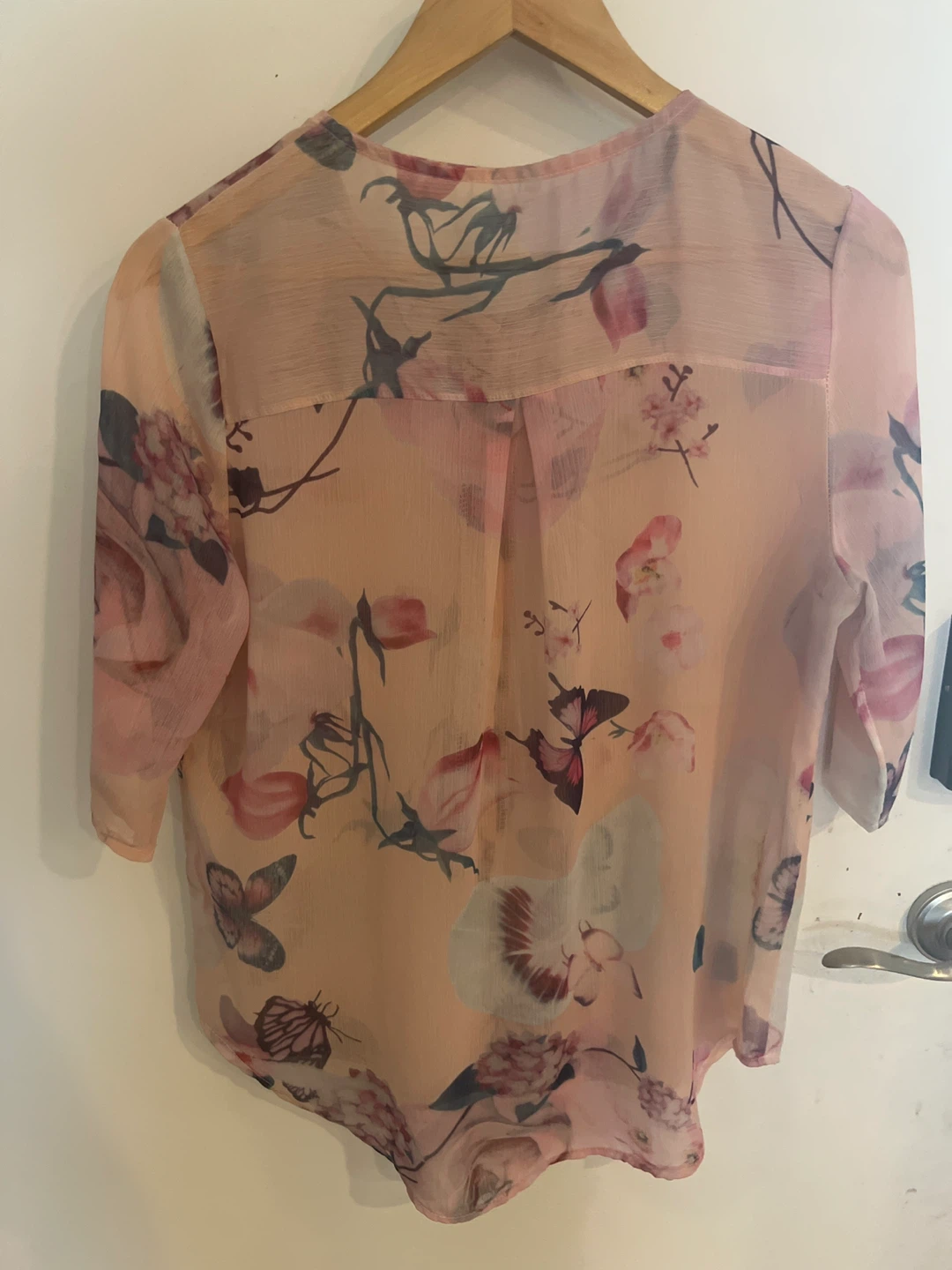 Sheer Floral Butterfly Blouse - photo 2
