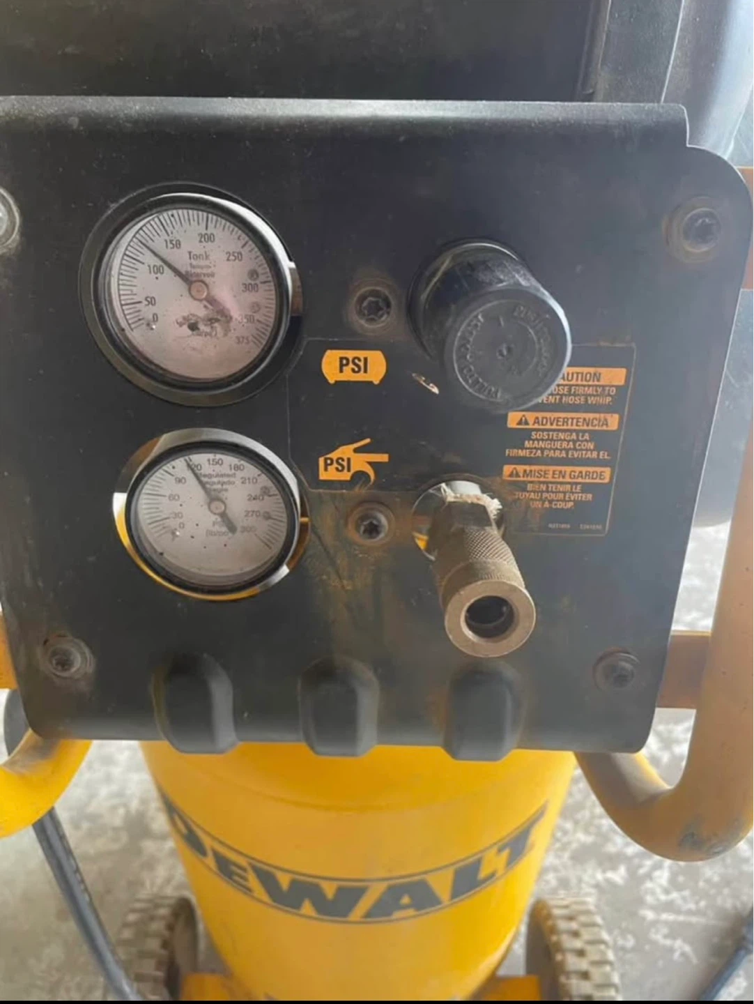 DEWALT 15 Gal Air Compressor - photo 3