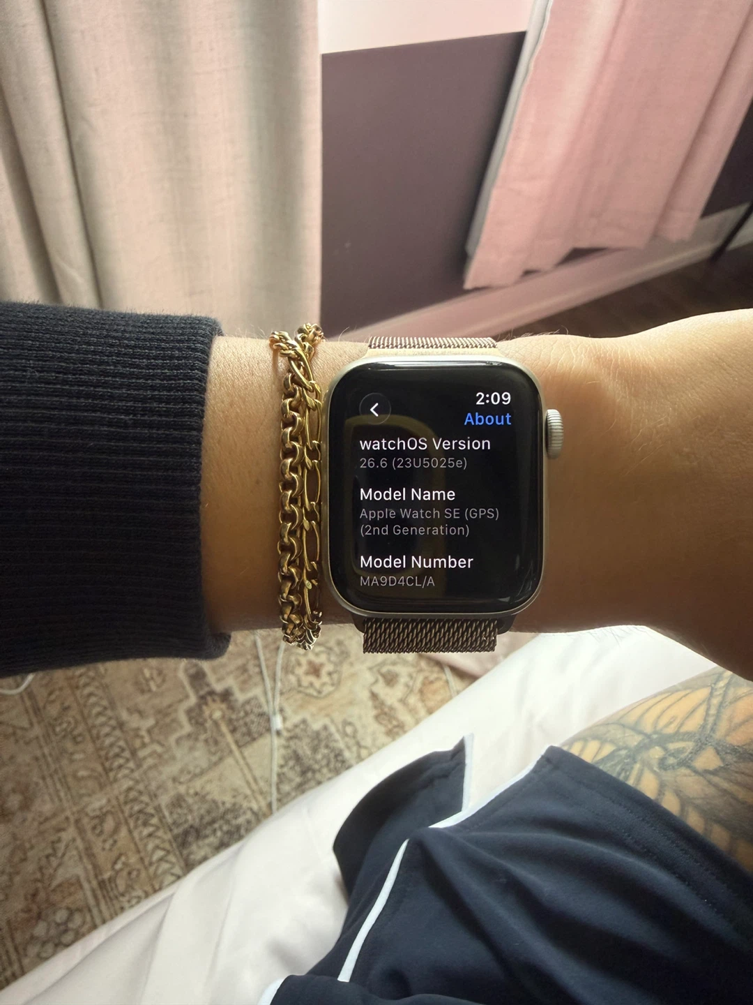 Apple Watch SE (2nd Gen) GPS 40mm - photo 2