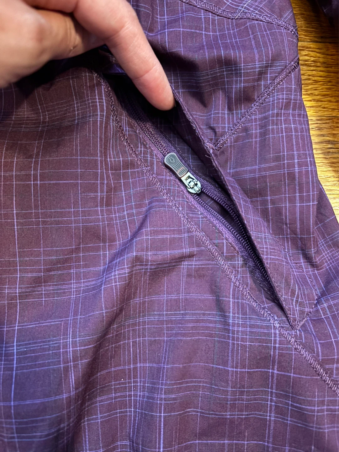 Lululemon Run Hustle Jacket - Size 2 - photo 3
