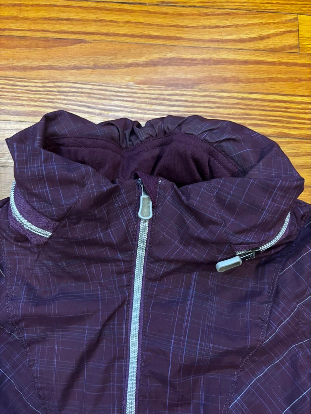Lululemon Run Hustle Jacket - Size 2 - photo 4