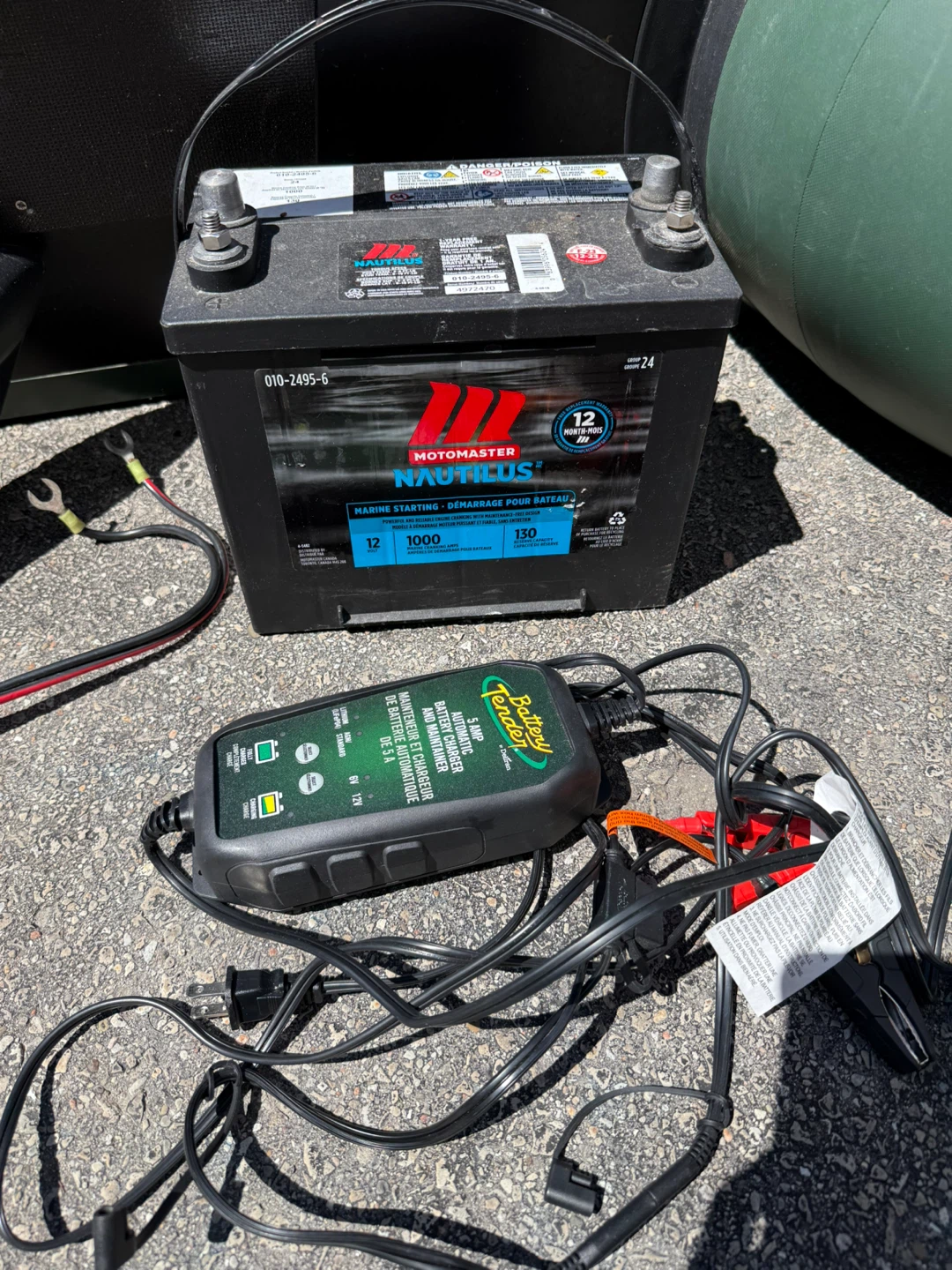Motomaster Nautilus Marine Battery and Minn Kota Trolling Motor - photo 3