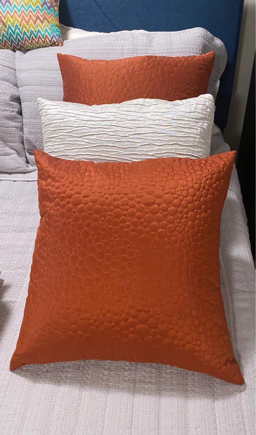 Accent Pillows - Set of 3