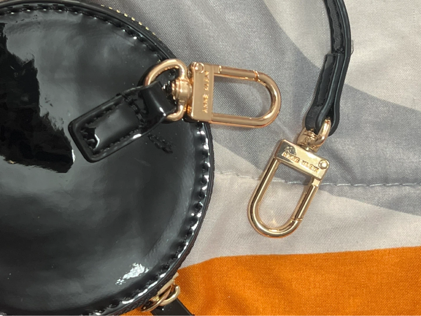 Anne Klein Black Quilted Pouch with Coin Purse Set - photo 4