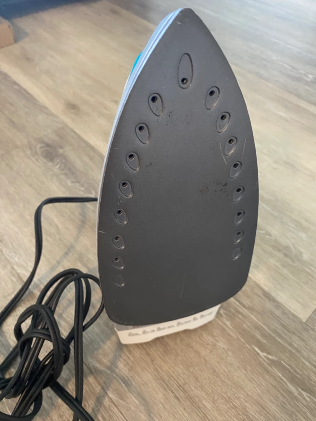 BLACK+DECKER Iron - photo 2