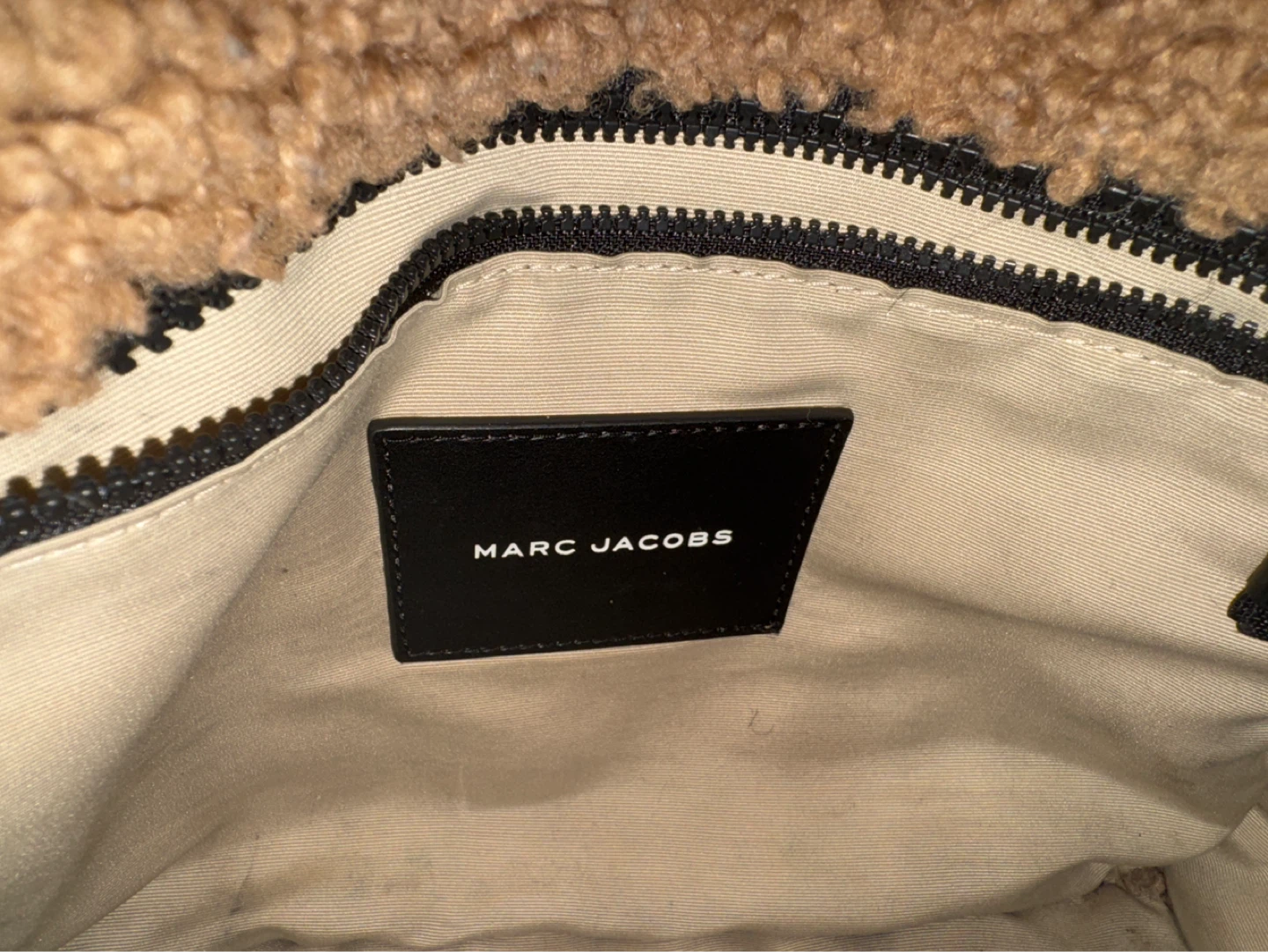 Marc Jacobs The Tote Bag - Teddy Fleece - photo 2