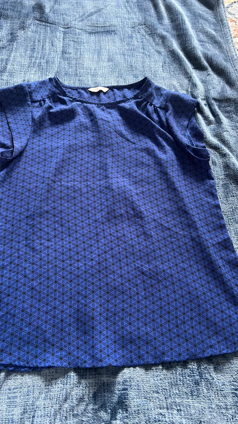 Reitmans R Essentials Blue Blouse - photo 3